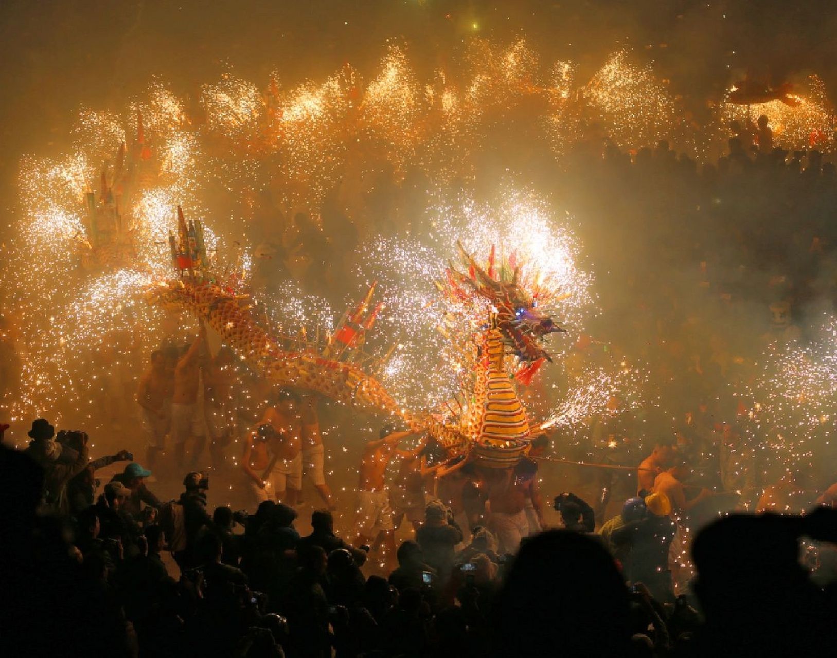 非物质文化遗产-埔寨烧火龙 文化宣传一下我们的本地非物质文化遗产!