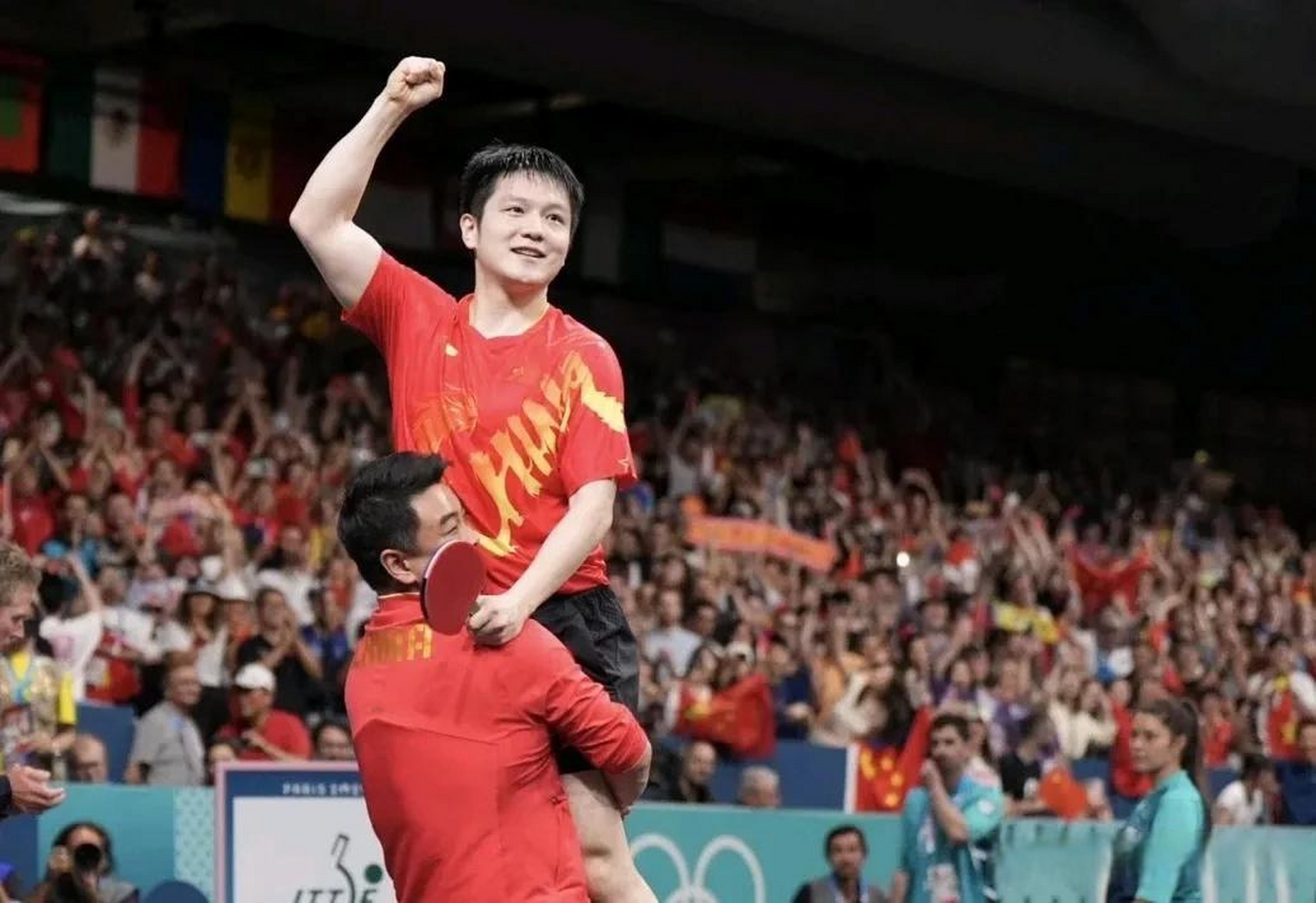 王皓在整个职业生涯里,没能拿下奥运冠军,所以他特别想培养一个奥运