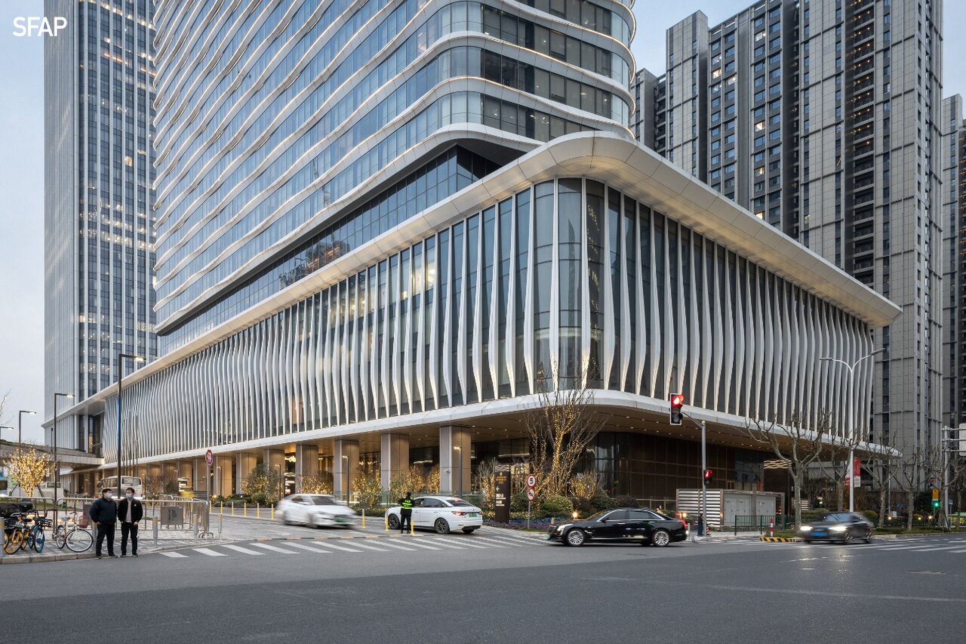 sfap | 前滩香格里拉·建筑摄影 位于上海前滩国际商务中心的核心地带
