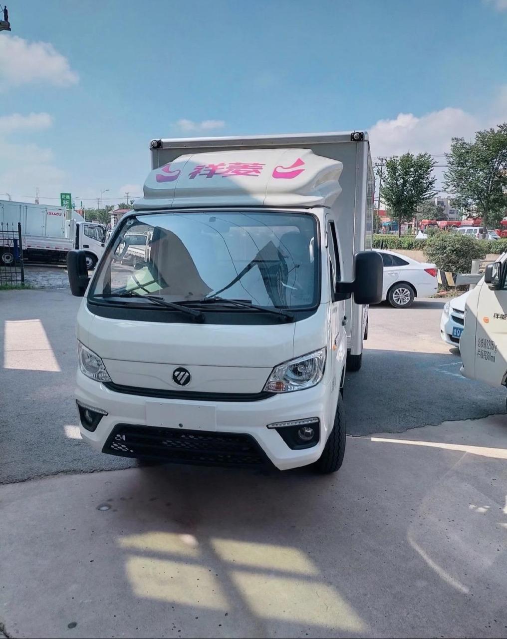 福田祥菱m1奋斗 3.3米箱式货车! 1.