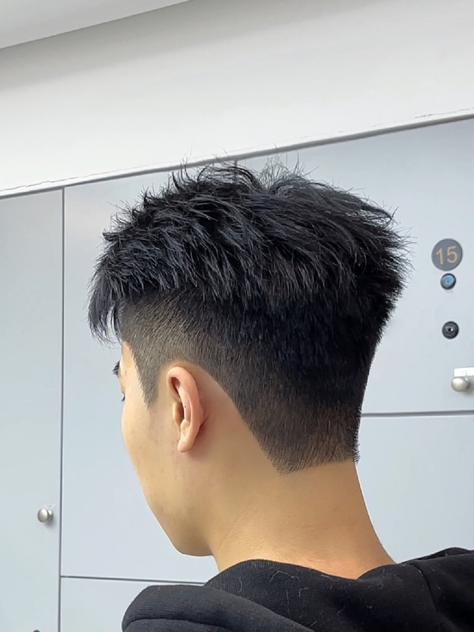 短款王嘉尔 三七分发型谁剪谁帅 本人原创作品