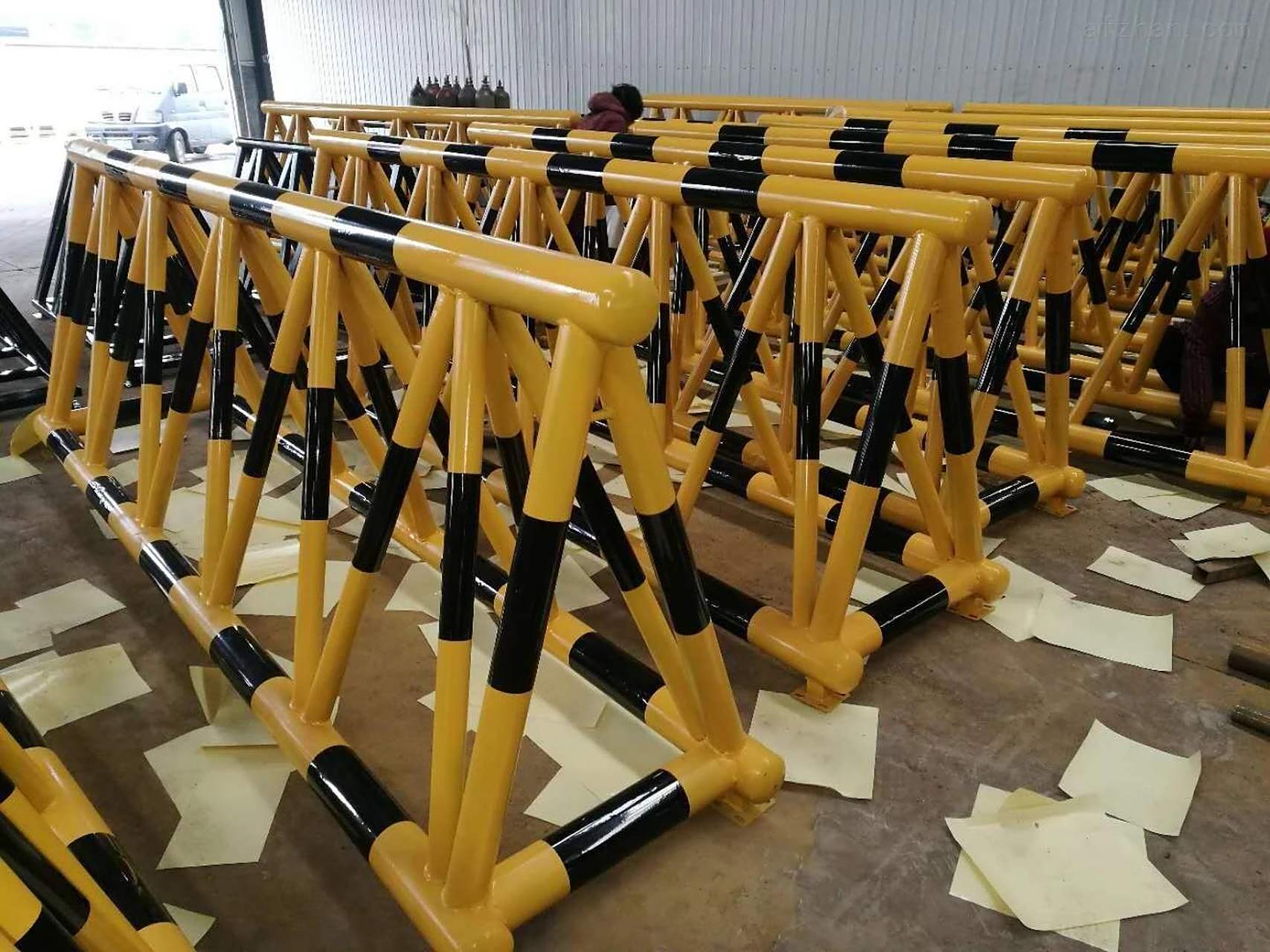 防冲撞护栏移动拒马挡车挡人拒马围栏 主要是大量用在学校,幼儿园