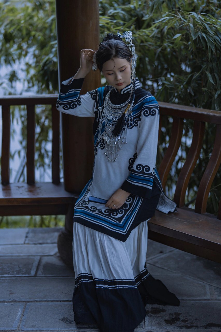 黑苗,白苗,红苗哪个出片?