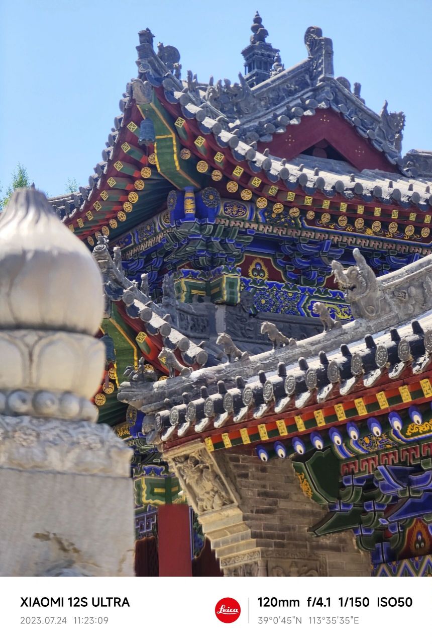 五台山金界寺,又名上师塔院,位于黛螺顶东北山麓