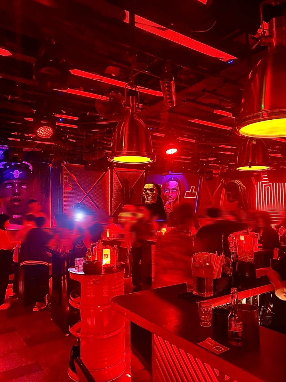 东莞酒吧|该不会还有人没来过街子里吧?