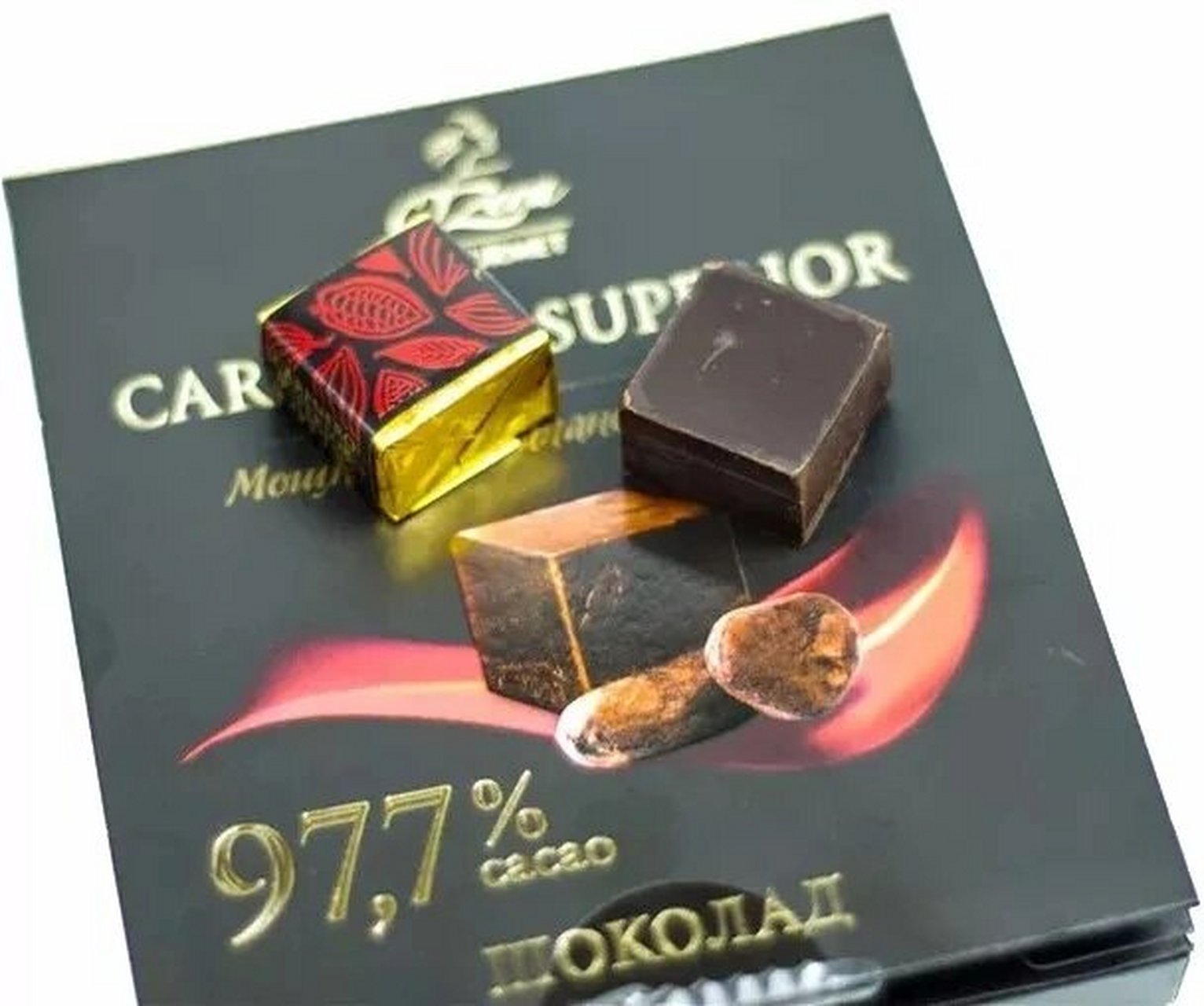 巴巴耶夫斯基排块黑巧克力系列里,可可含量55%的榛仁黑巧以甜香为主