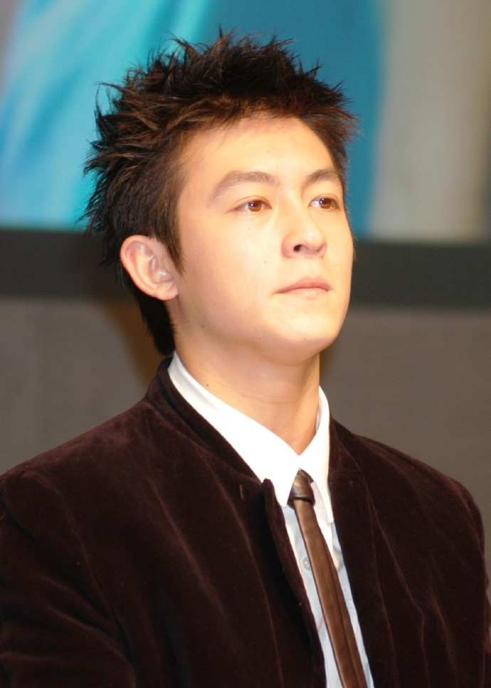 2005年处于颜值巅峰期的陈冠希,后来因为修计算机间接导致自己名声