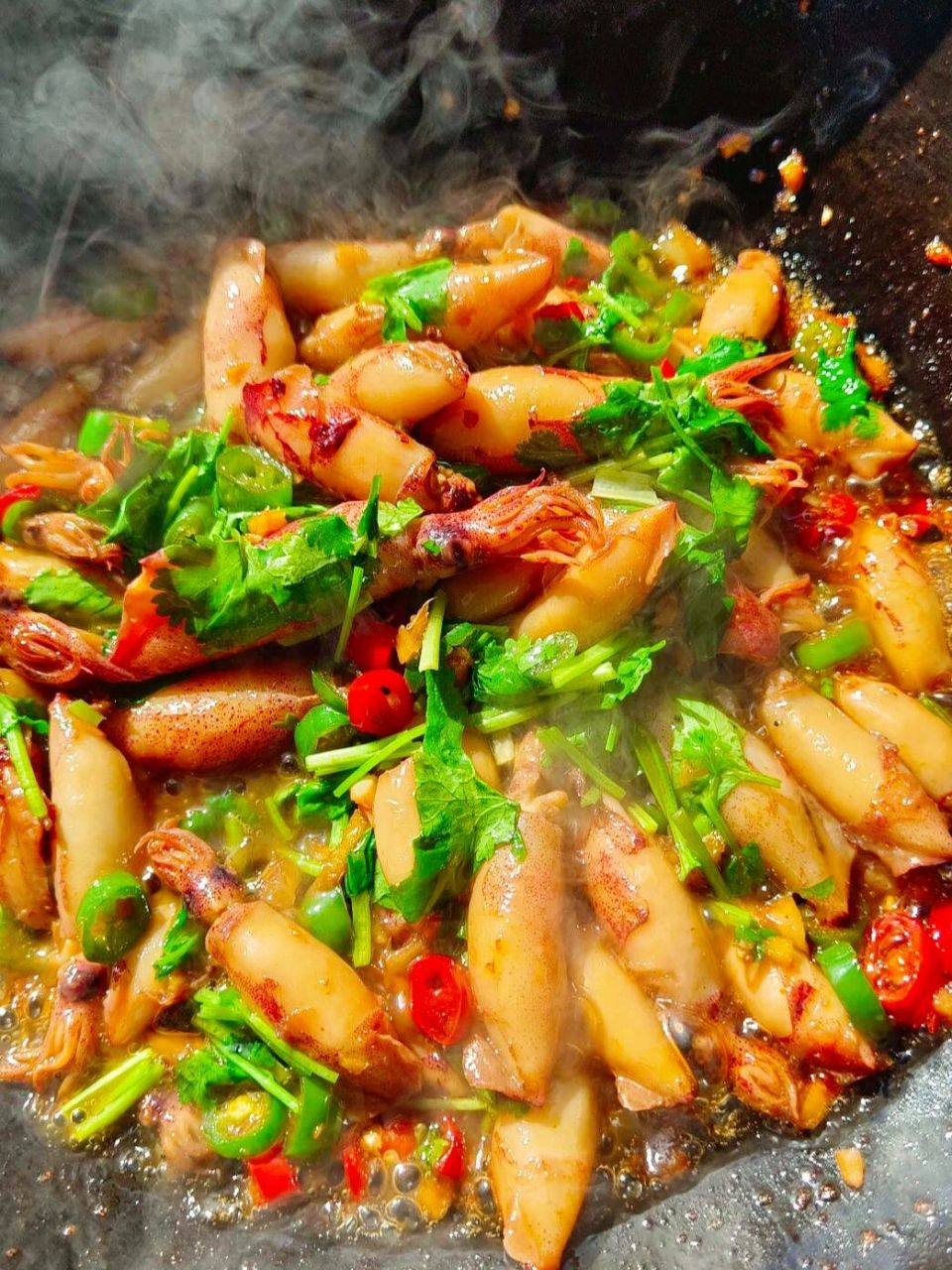 爆炒鱿鱼vs沙尖鱼 鱿鱼这样做我家女儿超爱吃#爆炒鱿鱼仔