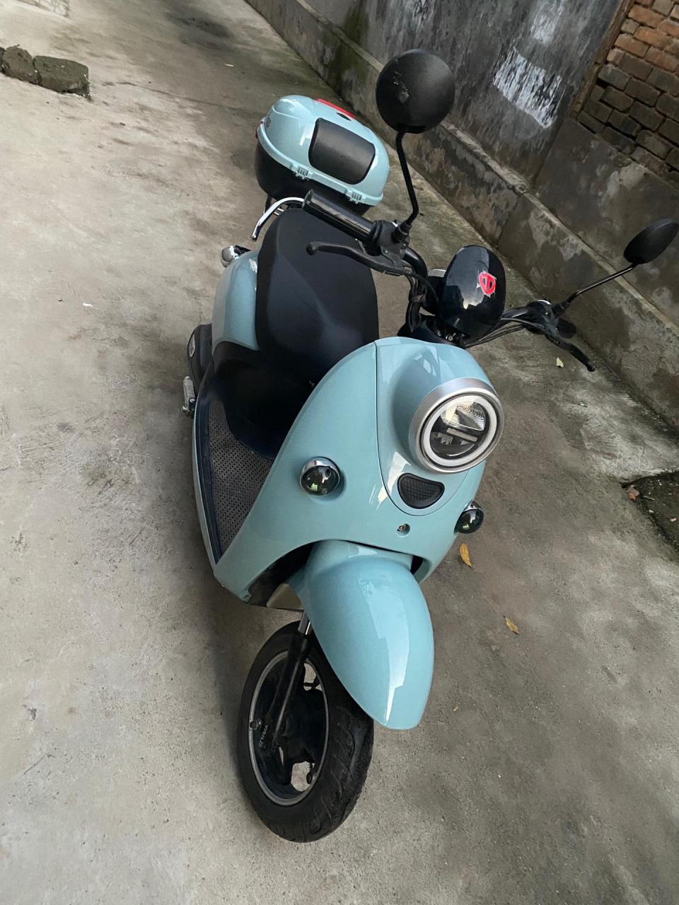 21年台铃小龟,9成新,只跑7000公里!五块电池!