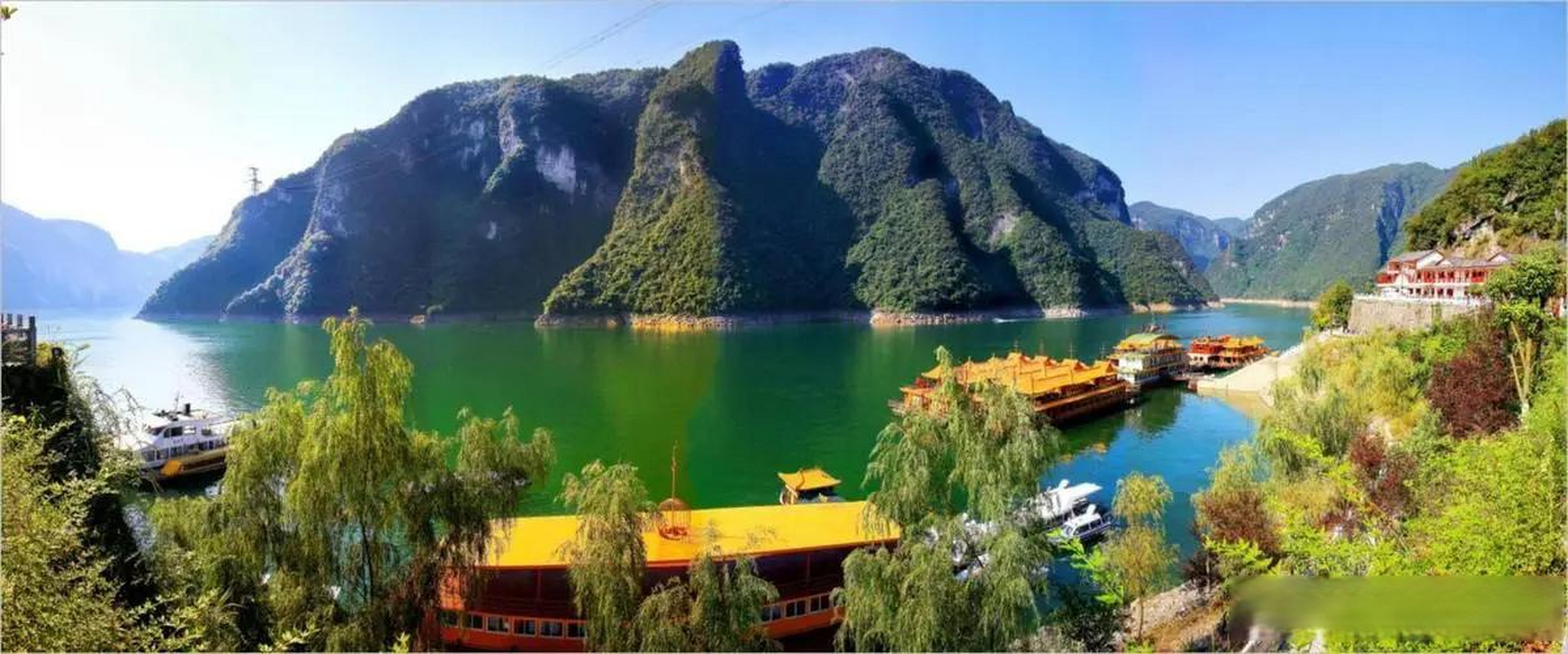 中国有那么多的美好河山,为什么还有一些人要出国旅游?