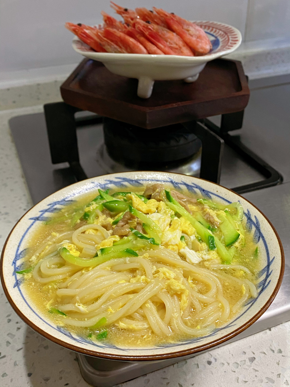 请你吃一碗我做的黄瓜肉丝汤面,清爽又美味 03这碗面是那种看起来很