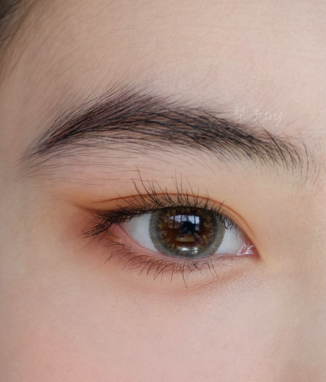 今天画个天然丹凤眼吧|附教程 晕染切记有型无边 眼影:滋色爱丽丝
