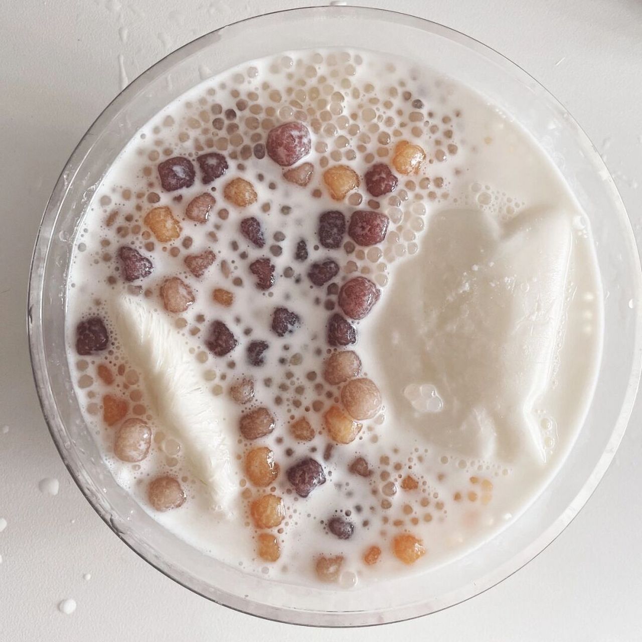 96step1:煮芋圆 芋圆全部浮起没有硬心即可,捞出后过凉水,过凉水