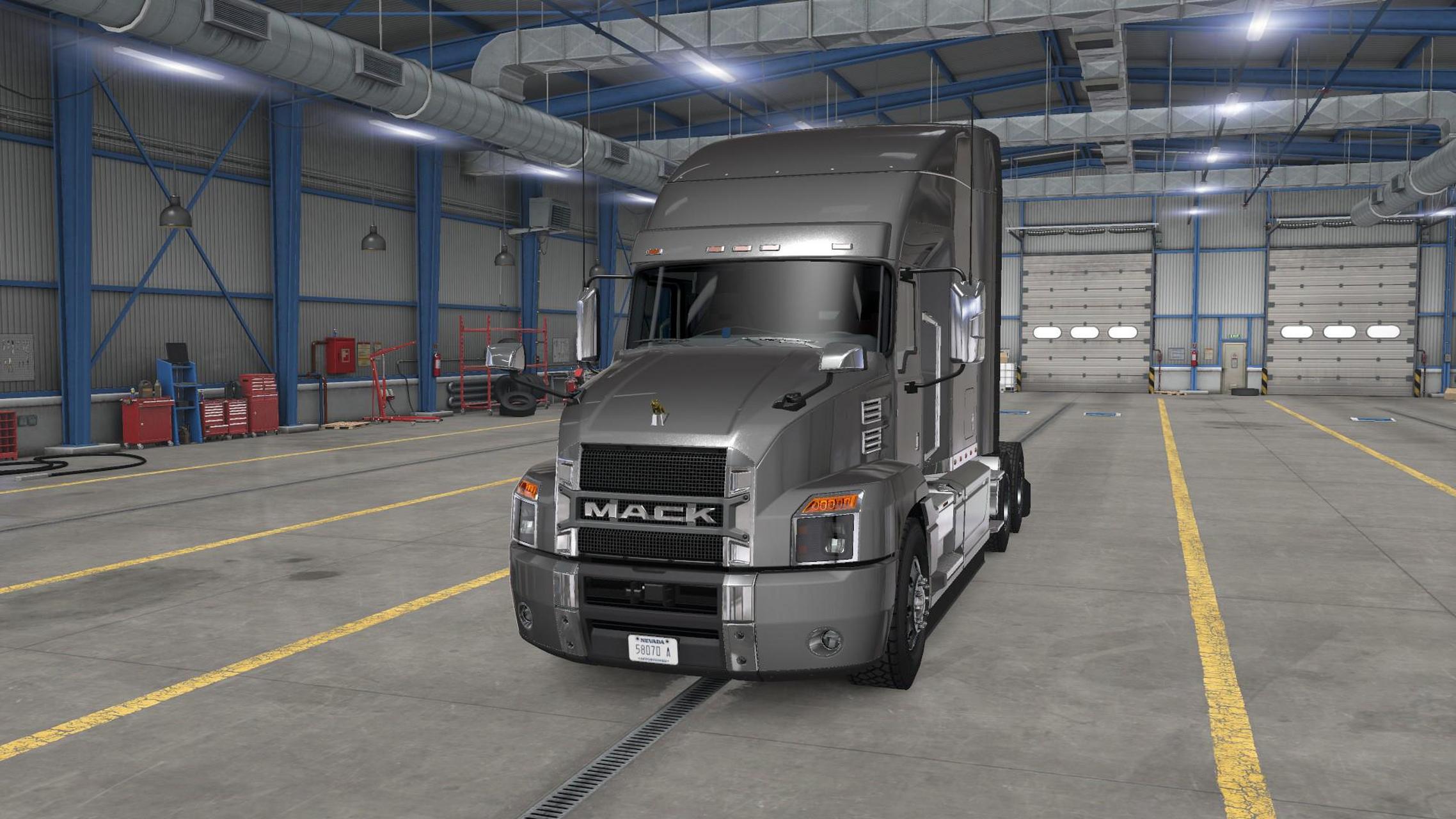 mack卡车,是美国卡车的象征mack,美国马克卡车有限公司成立于1900年