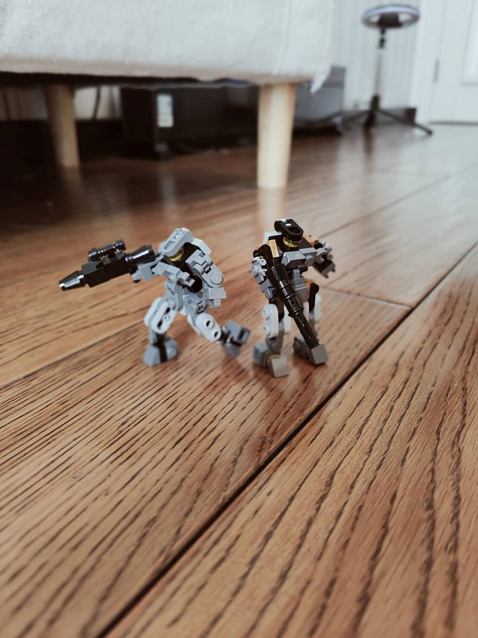 乐高帅气机甲兄弟,发不发教程?