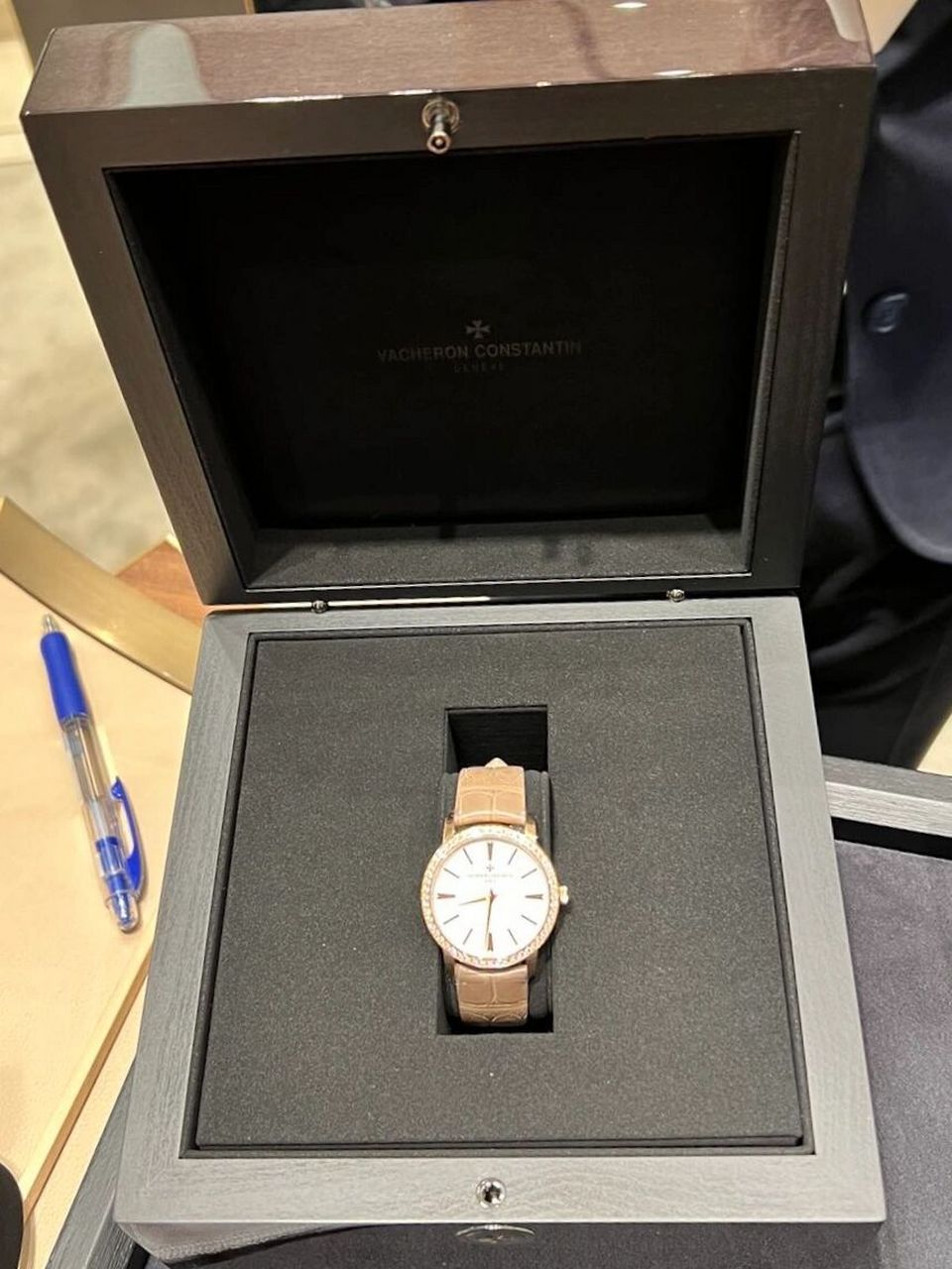 手表推荐|20万内的大牌女表99江诗丹顿 江诗丹顿 表盘33mm 澳门币