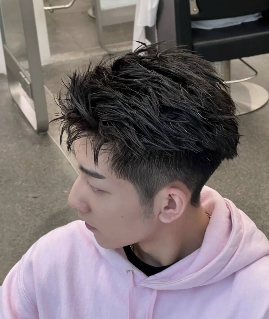 年火爆全网的钢夹烫痞帅暖男渣渣男必备 湿感凌乱侧背  凌乱盐系发型