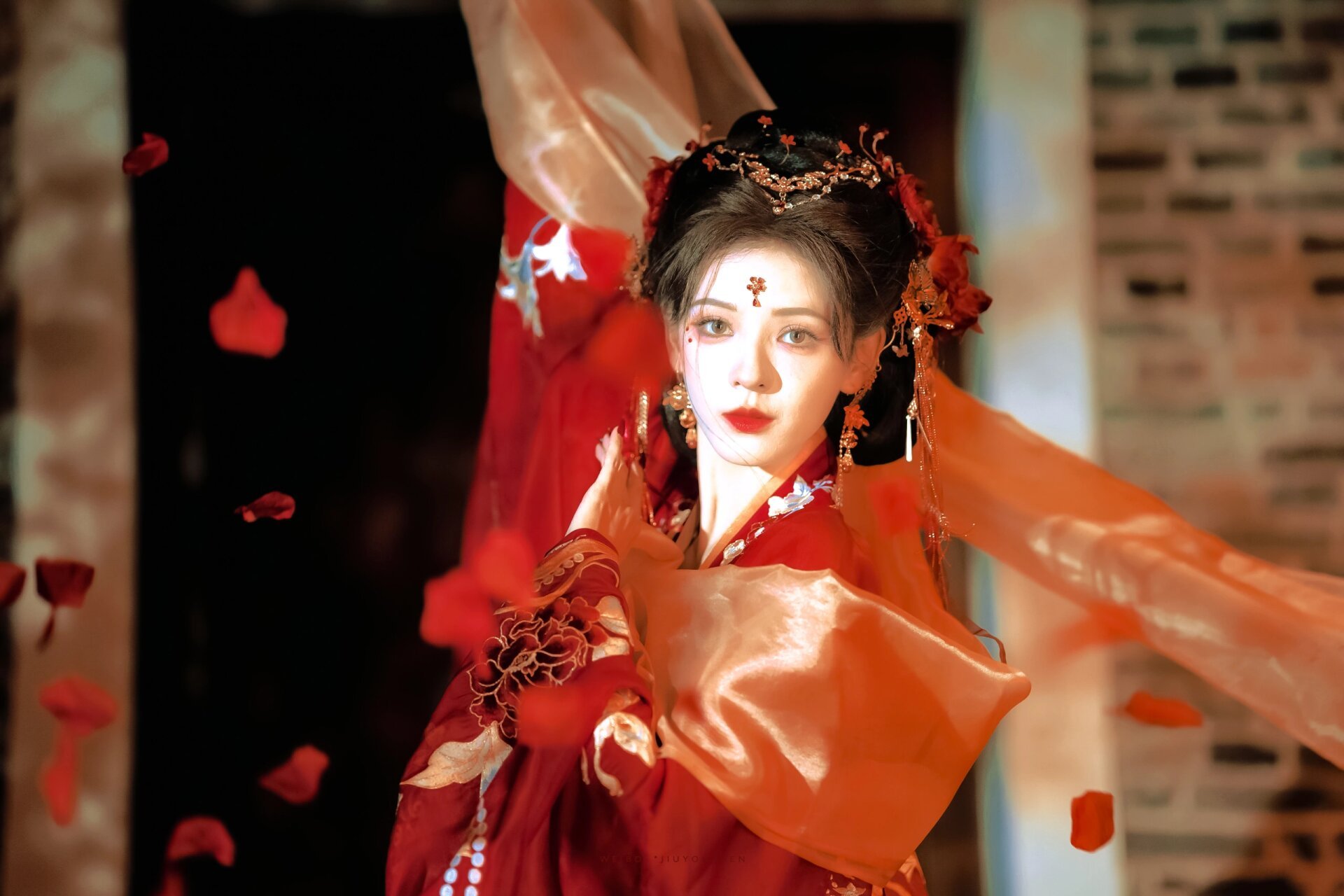 张予曦 | 红衣古装