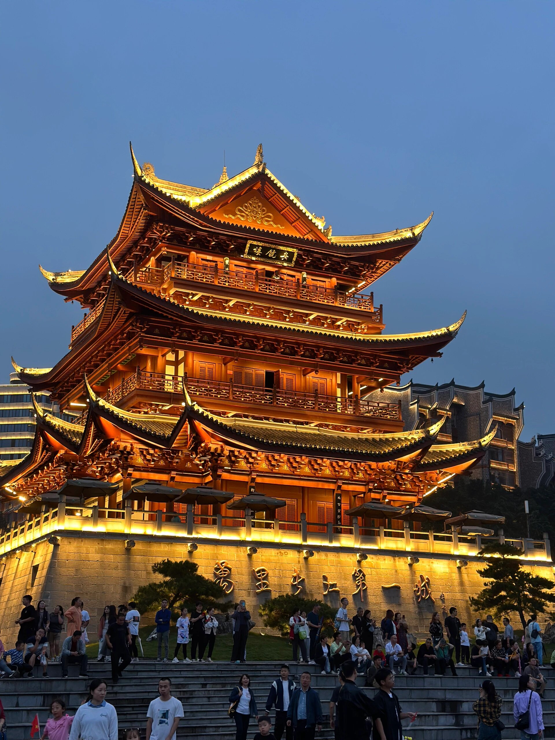 宜宾合江门广场