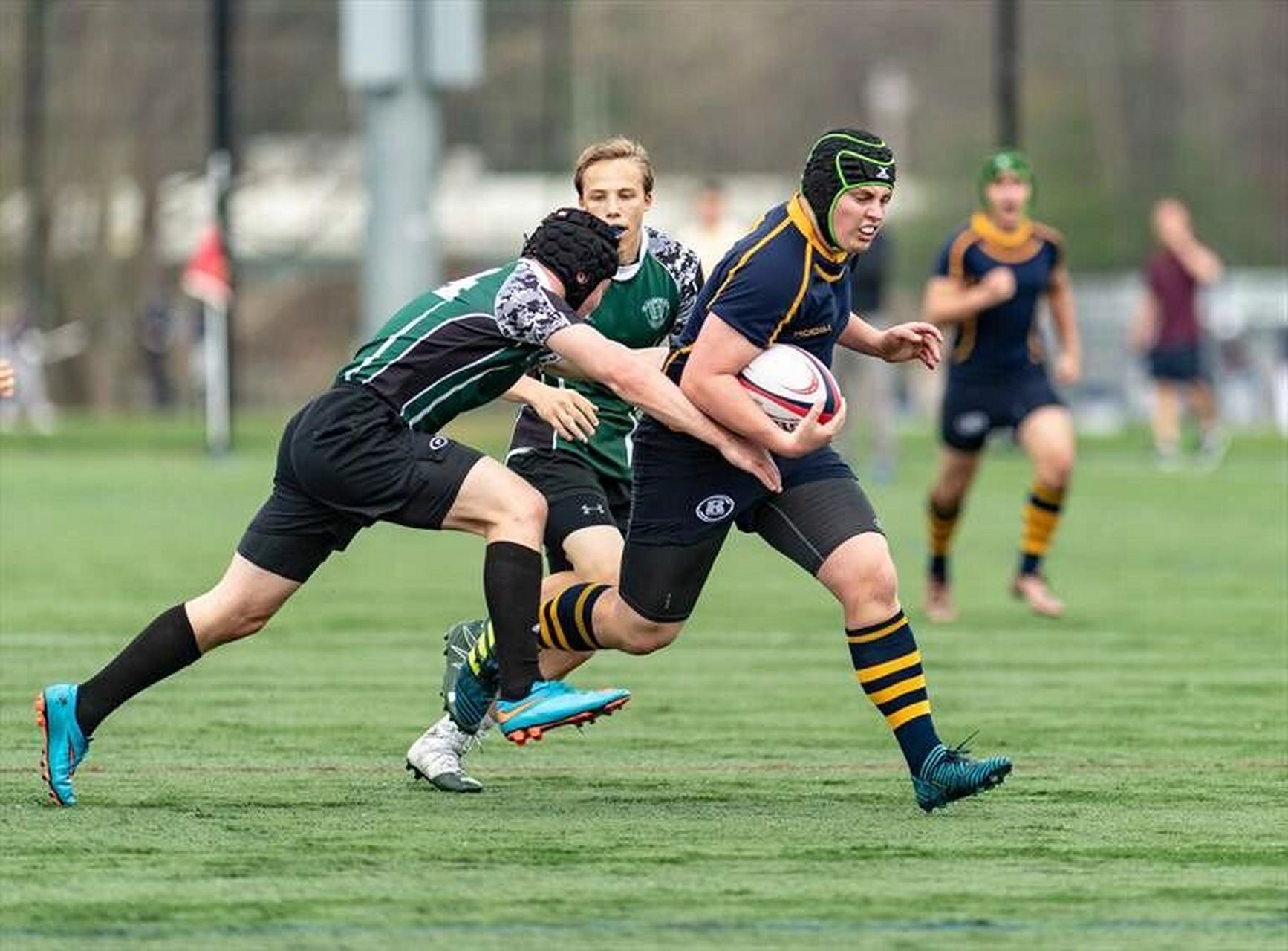 私校体育运动之【英式橄榄球rugby】   在英国私校里,哪些运动项目最