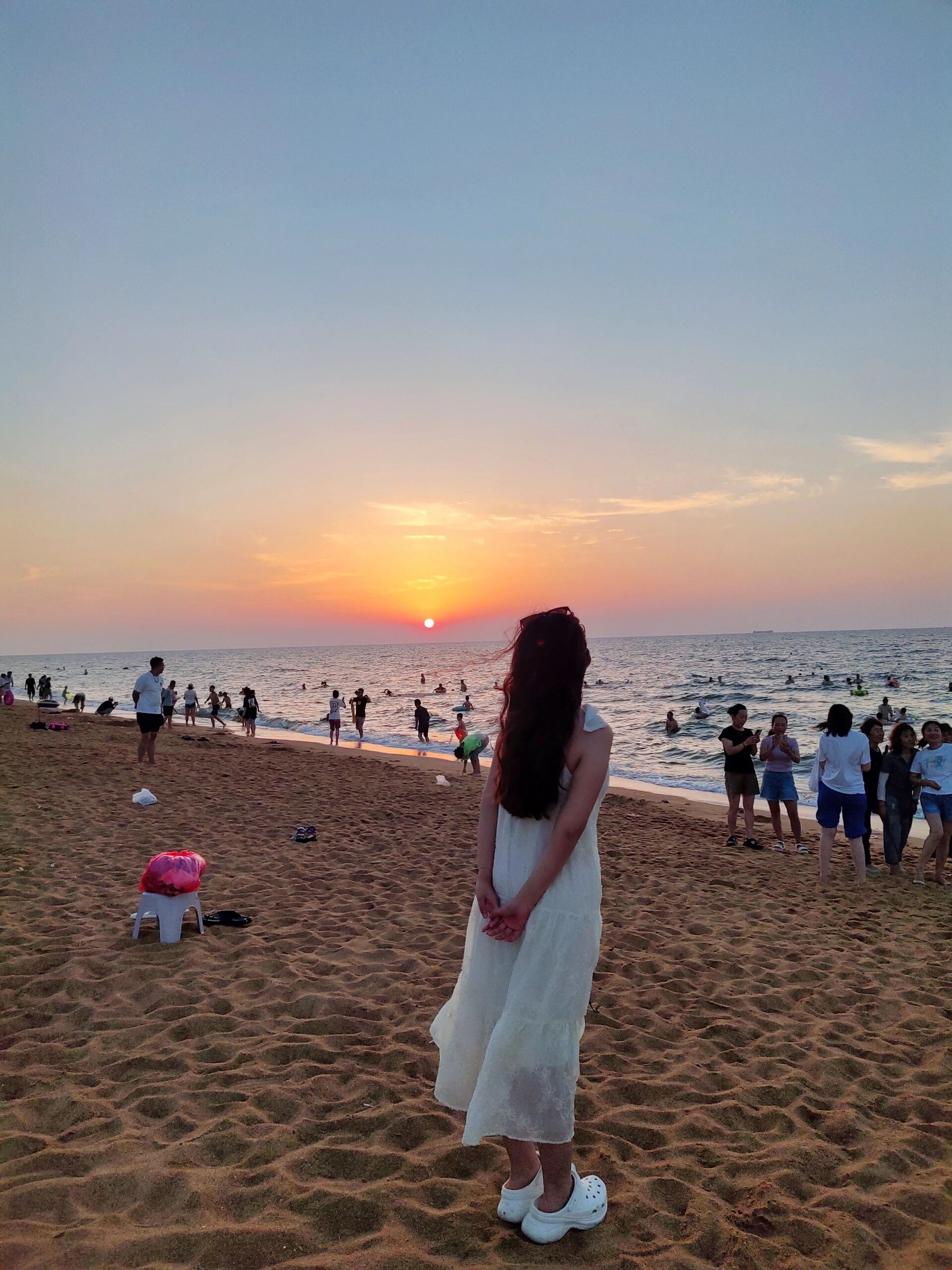 莱州|莱州旅游攻略 166住宿 我选择的"云海民宿酒店",房间挺大的