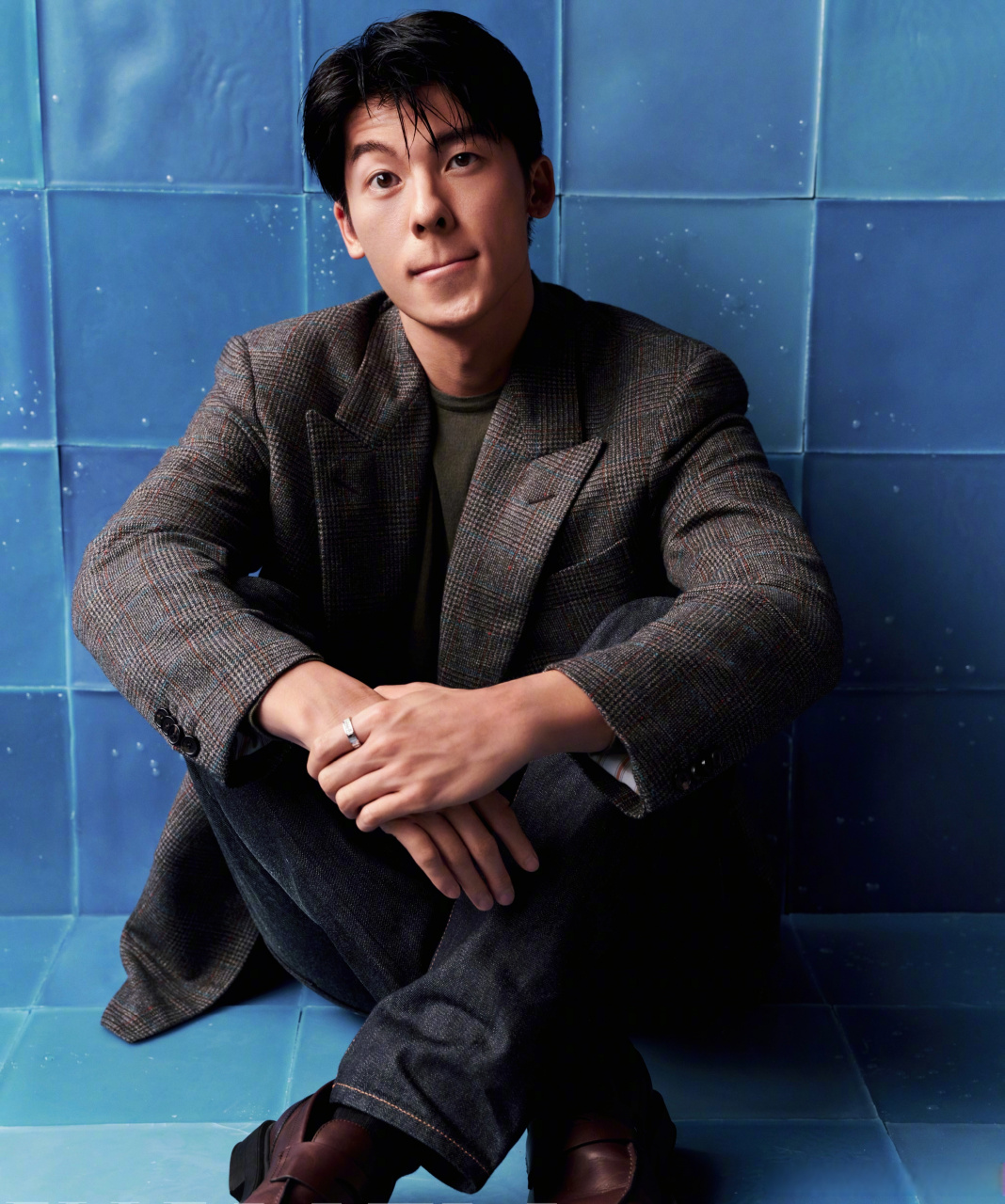 许光汉 最新杂志双封好贵气!