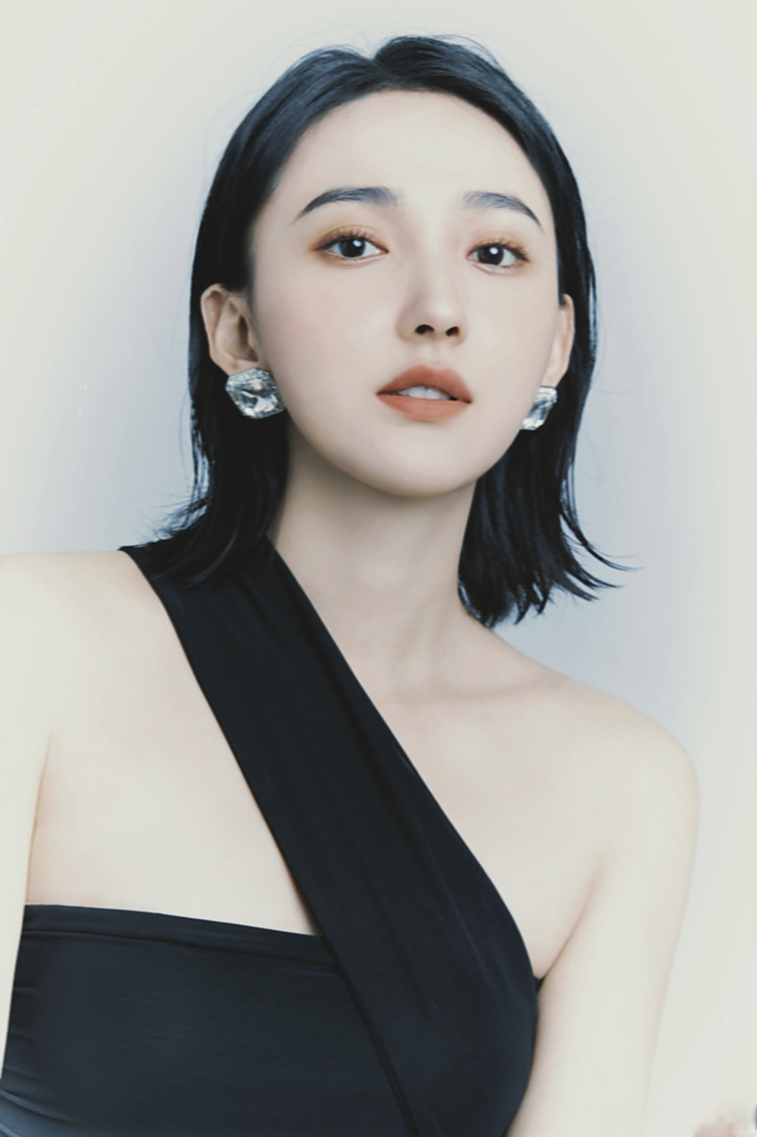 萨瓦迪ka [笑哭]09今天很wow#艾晓琪