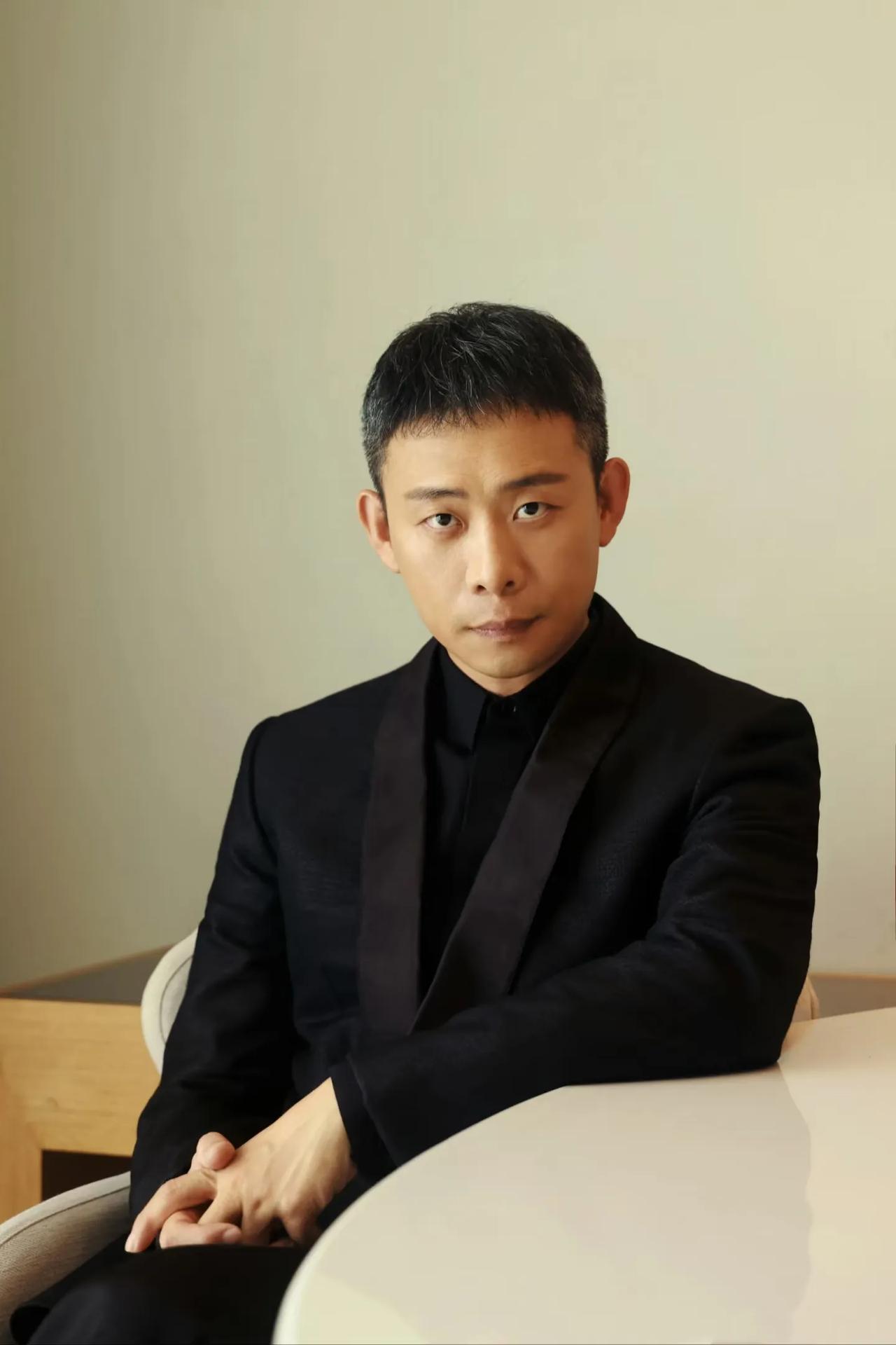 张译主演的电视剧《他是谁》里涉及到南大碎尸案编剧对案件进行了