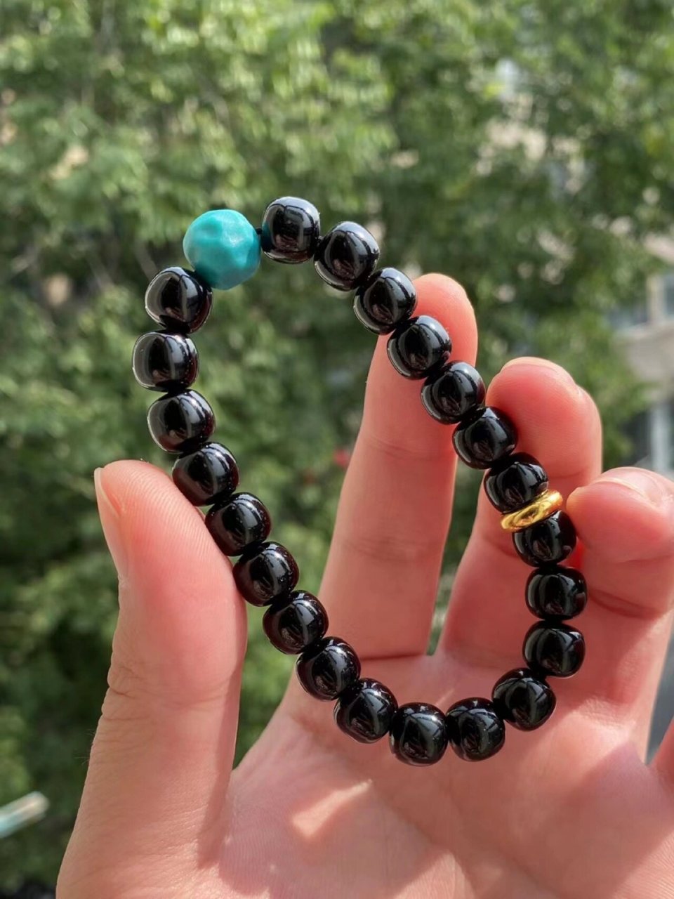 就是无法拒绝椰蒂百搭的颜值, 椰蒂太适合上配饰了, 不管跟什么焉色