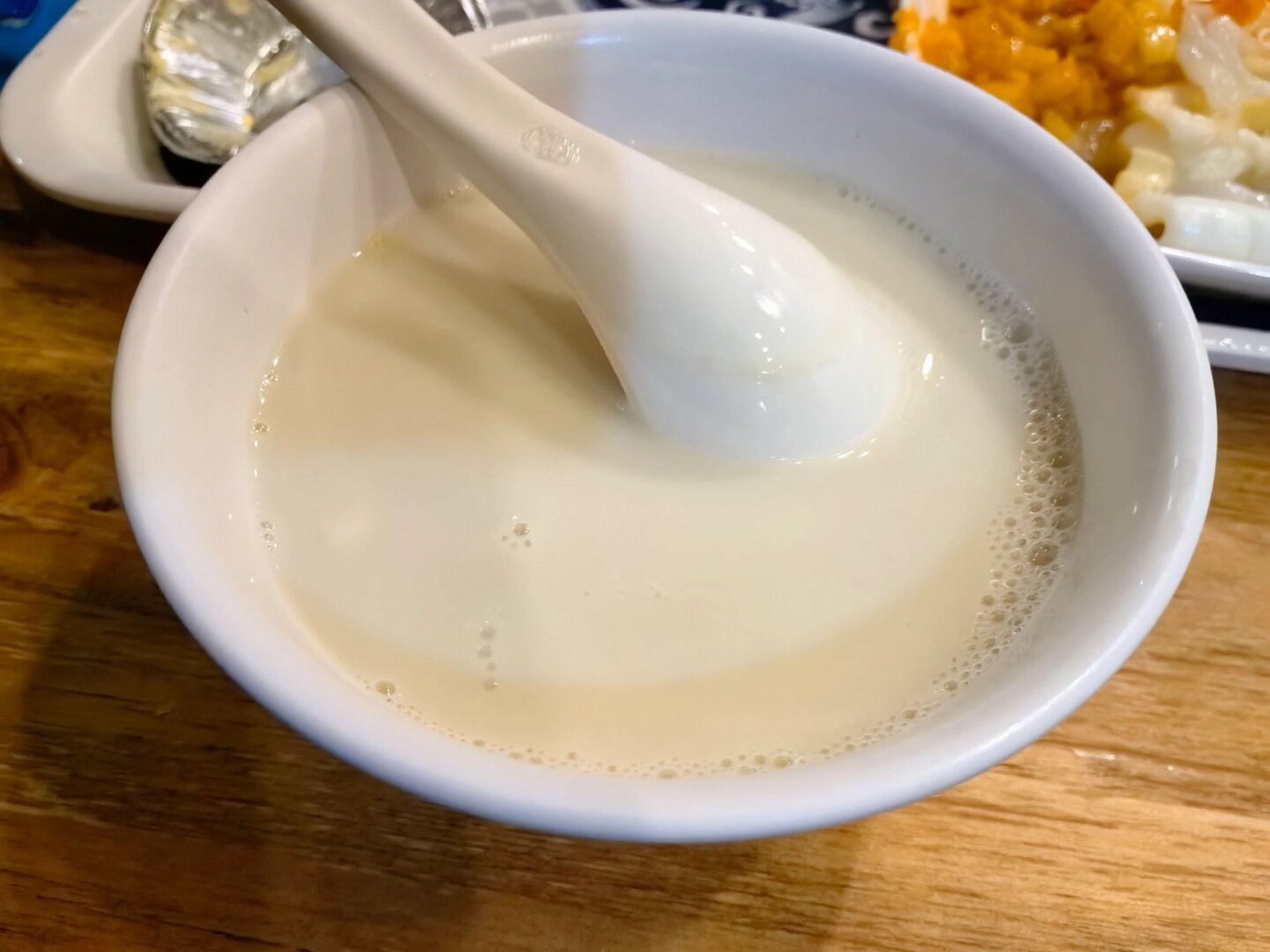 92再回首那泛黄的照片,冰泉豆浆馆承载着一代又一代梧州人的记忆和