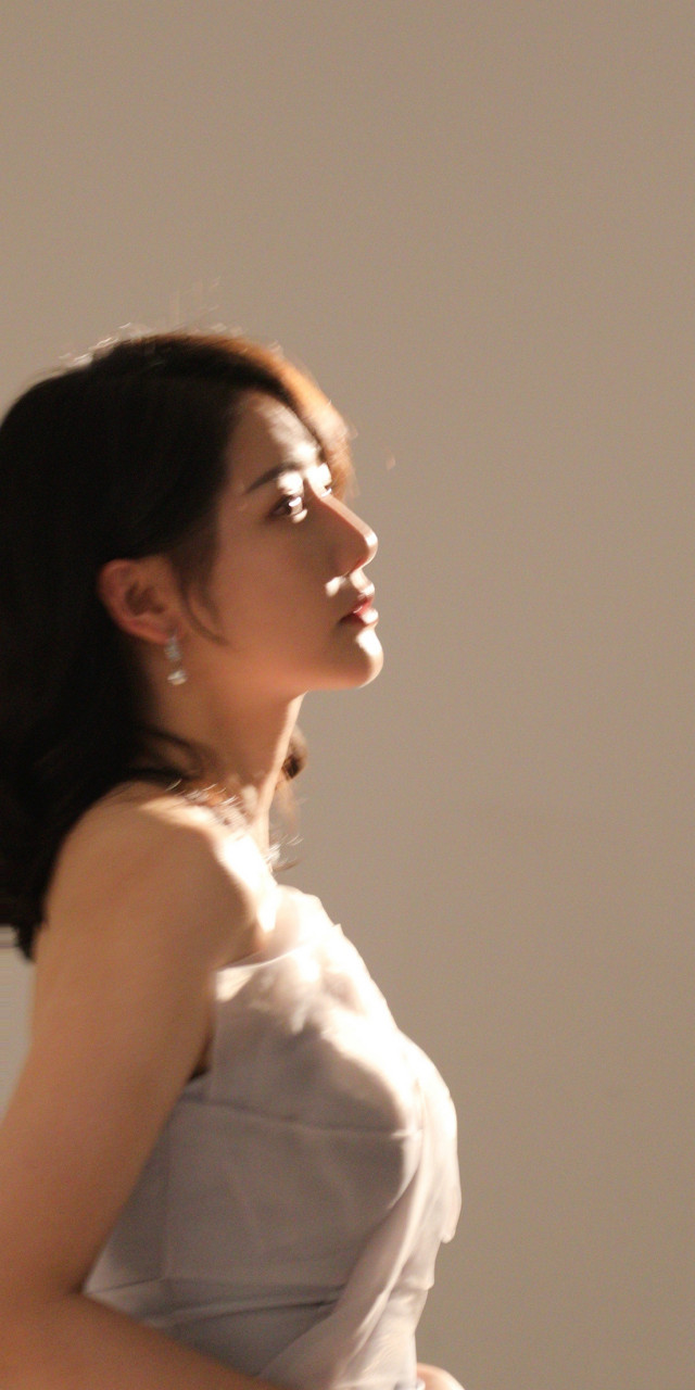 李墨之酷感写真壁纸图集