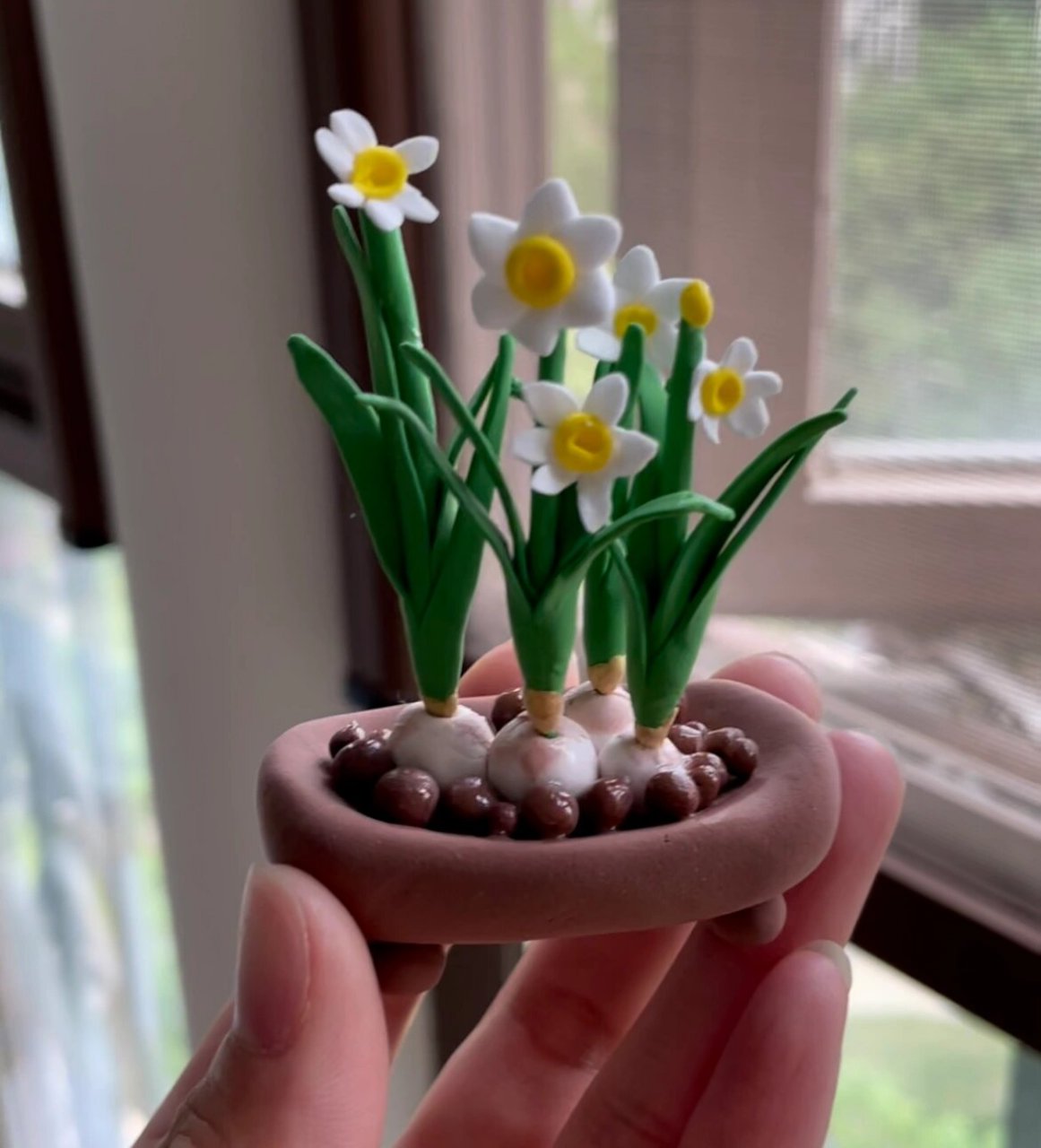 粘土水仙花摆件|超详细的图文教程 春天里做一盆水仙花摆件真的很应景