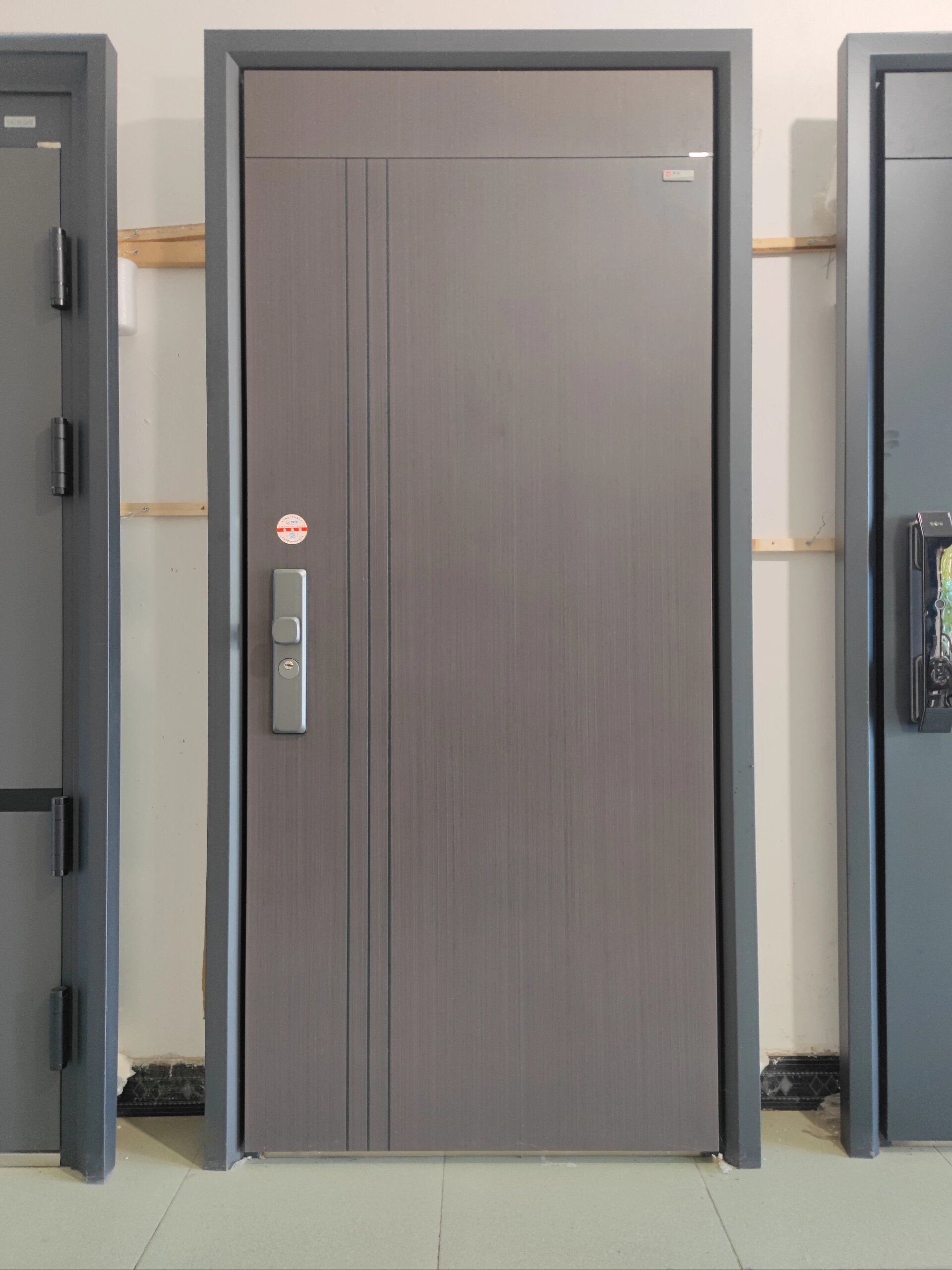 臻能甲级样防盗门样品特价捡漏来05 #入户门# #智能锁# #我家的门长