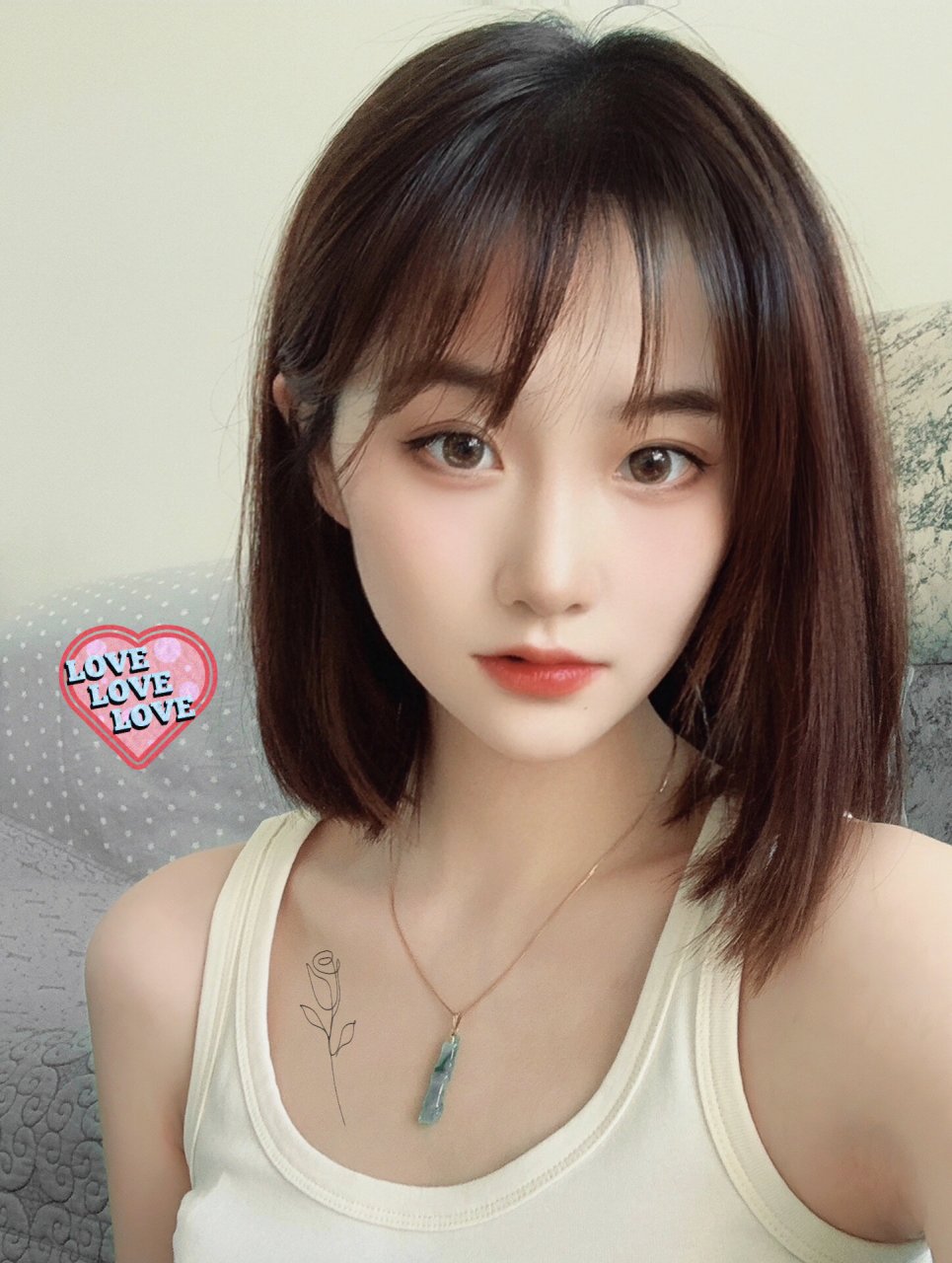 最好看的披肩发之一 发量少 头顶不蓬松的女生 可以尝试这款披肩发哦