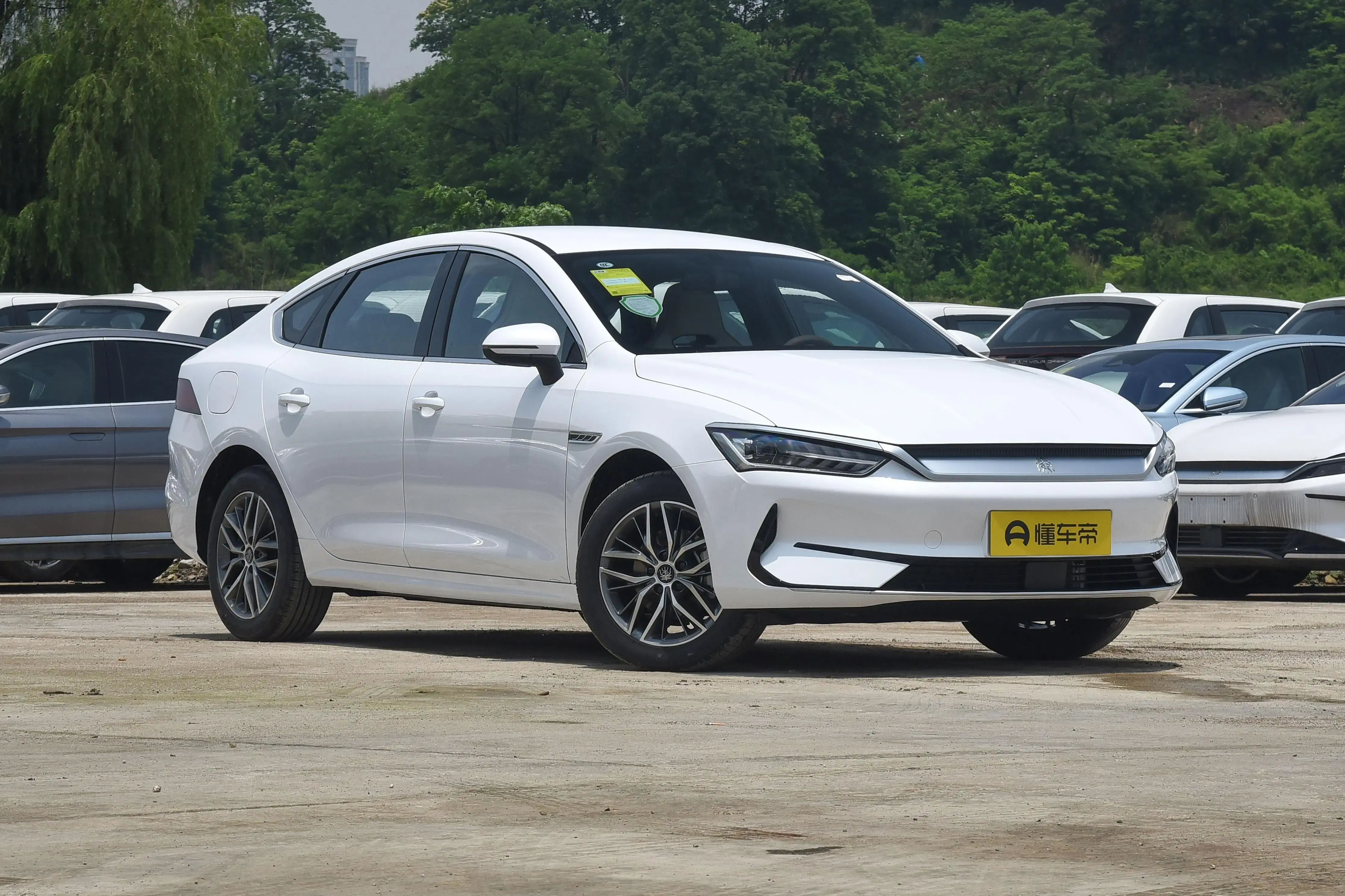 比亚迪秦plusev冠军版420km领先型试驾感受