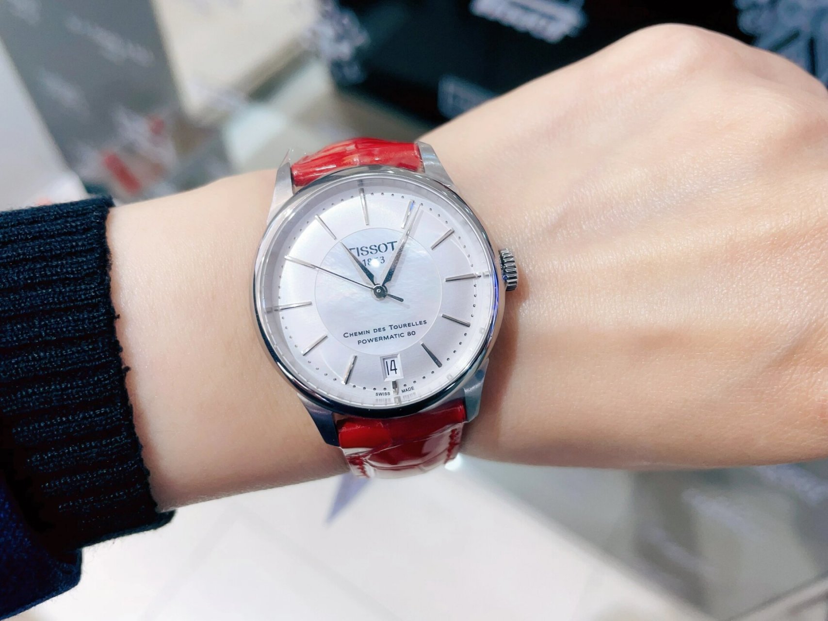 新品|天梭杜鲁尔系列 杜鲁尔系列手表名字来源于天梭品牌诞生地杜鲁尔