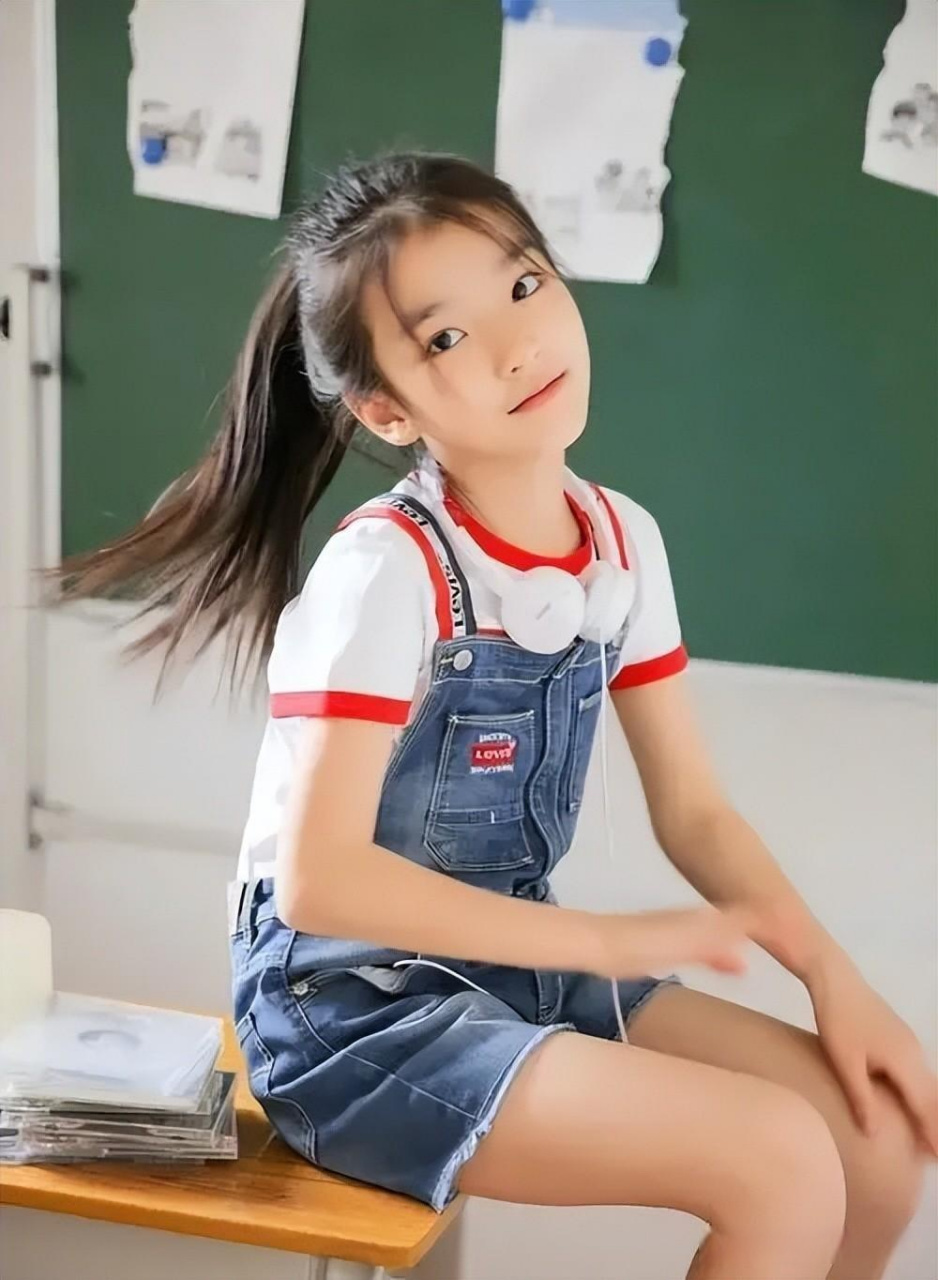 影视杂谈小演员王圣迪12岁啦!