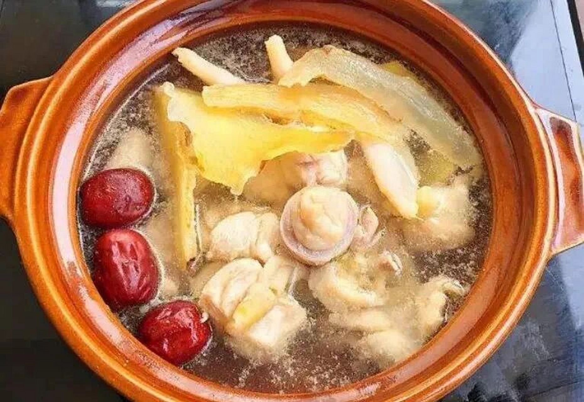 天麻的功效与作用竟然这么多,11种天麻吃法 我国从古至今就有"药食