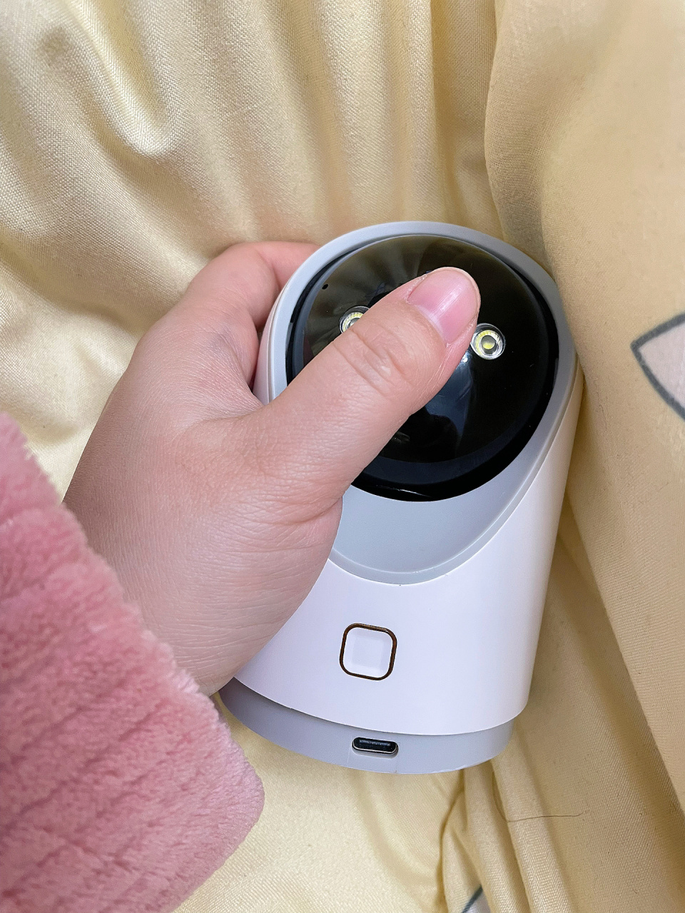 乔安智联摄像头,劝退 买了半年 	 经常掉线 	 卡回放很不流畅 	 现在