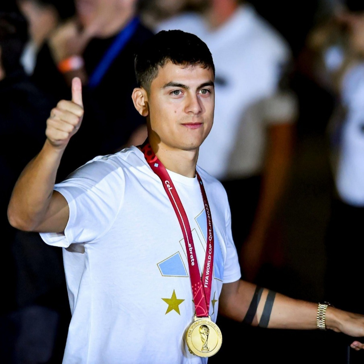 迪巴拉,真帅呀!