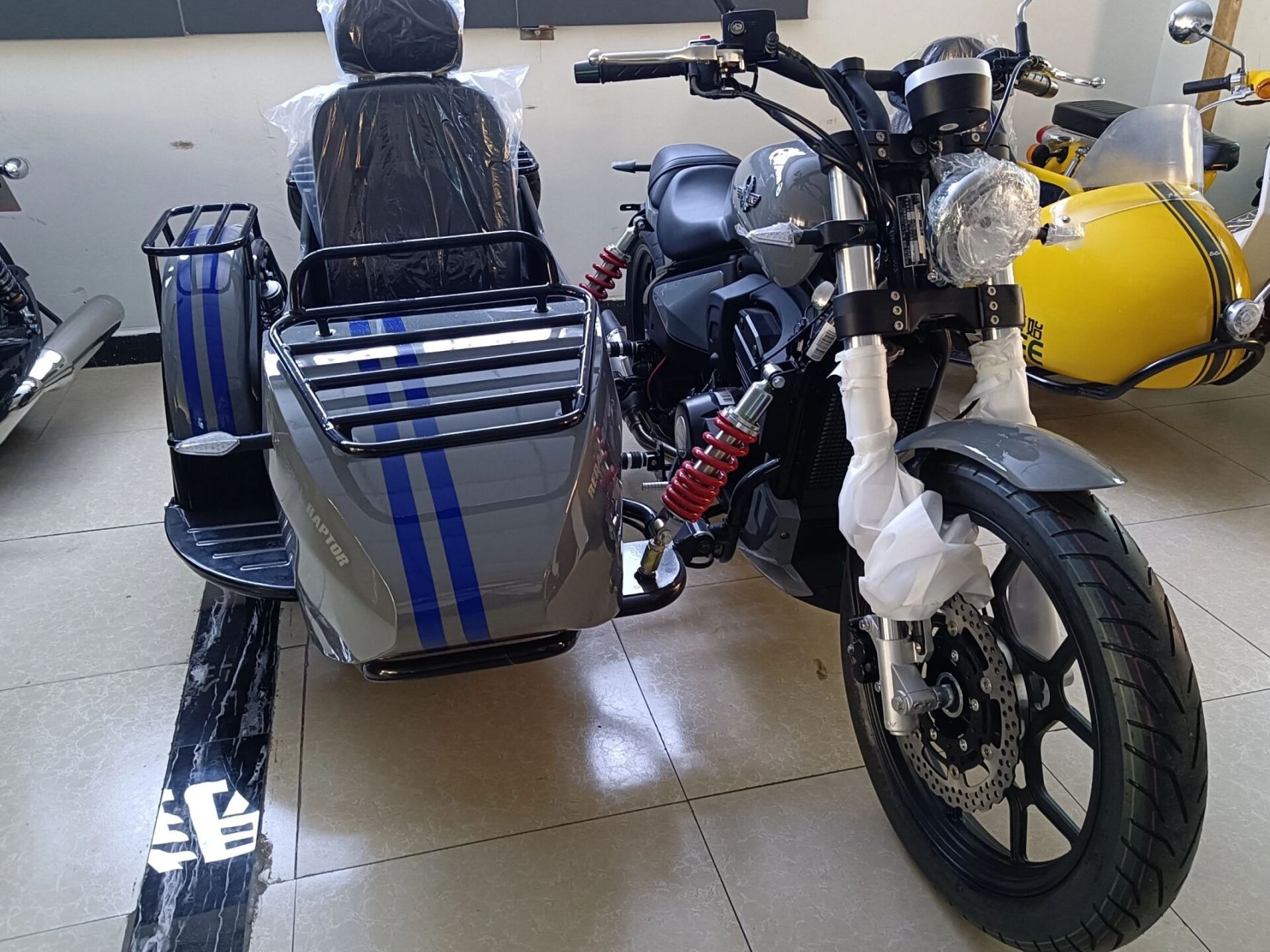 大地鹰王梦马400边三轮摩托车 全新现货:大地鹰王梦马400边三轮摩托车