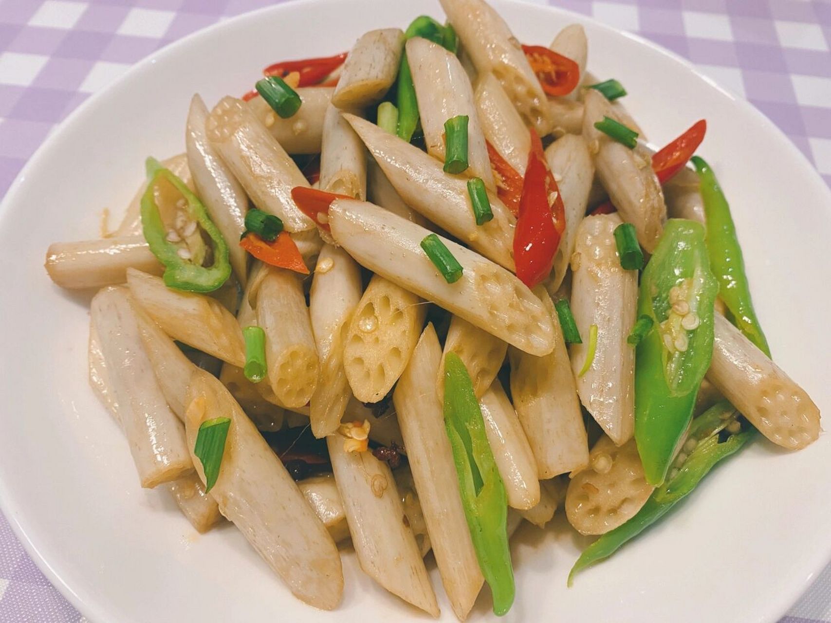 酸辣炒藕带原来这么好吃! 第一次吃藕带,酸辣爽口,超过瘾!