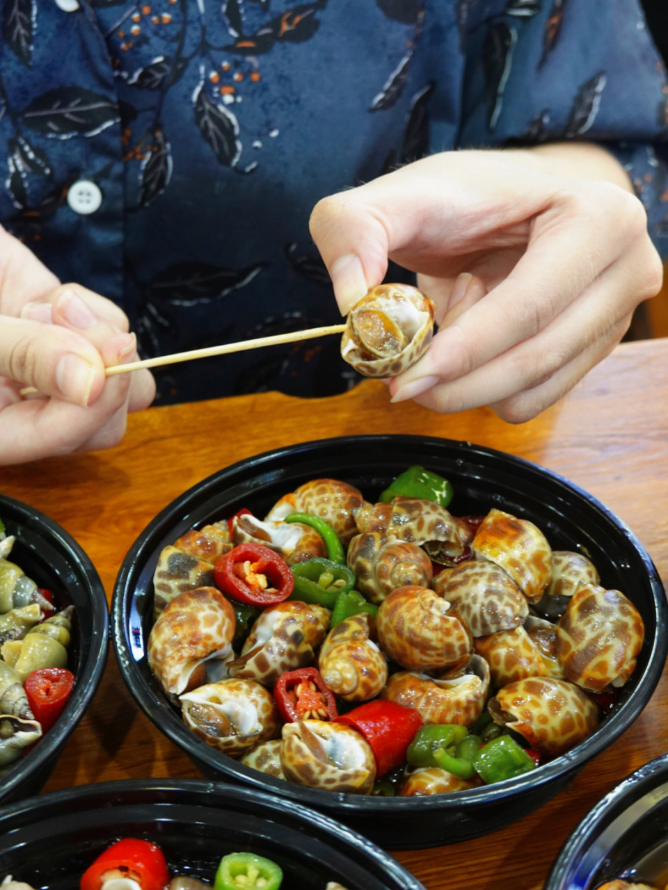 杭州探店|啦喜街|好吃到上电视的即食海鲜 · 前几天和朋友下班后特意