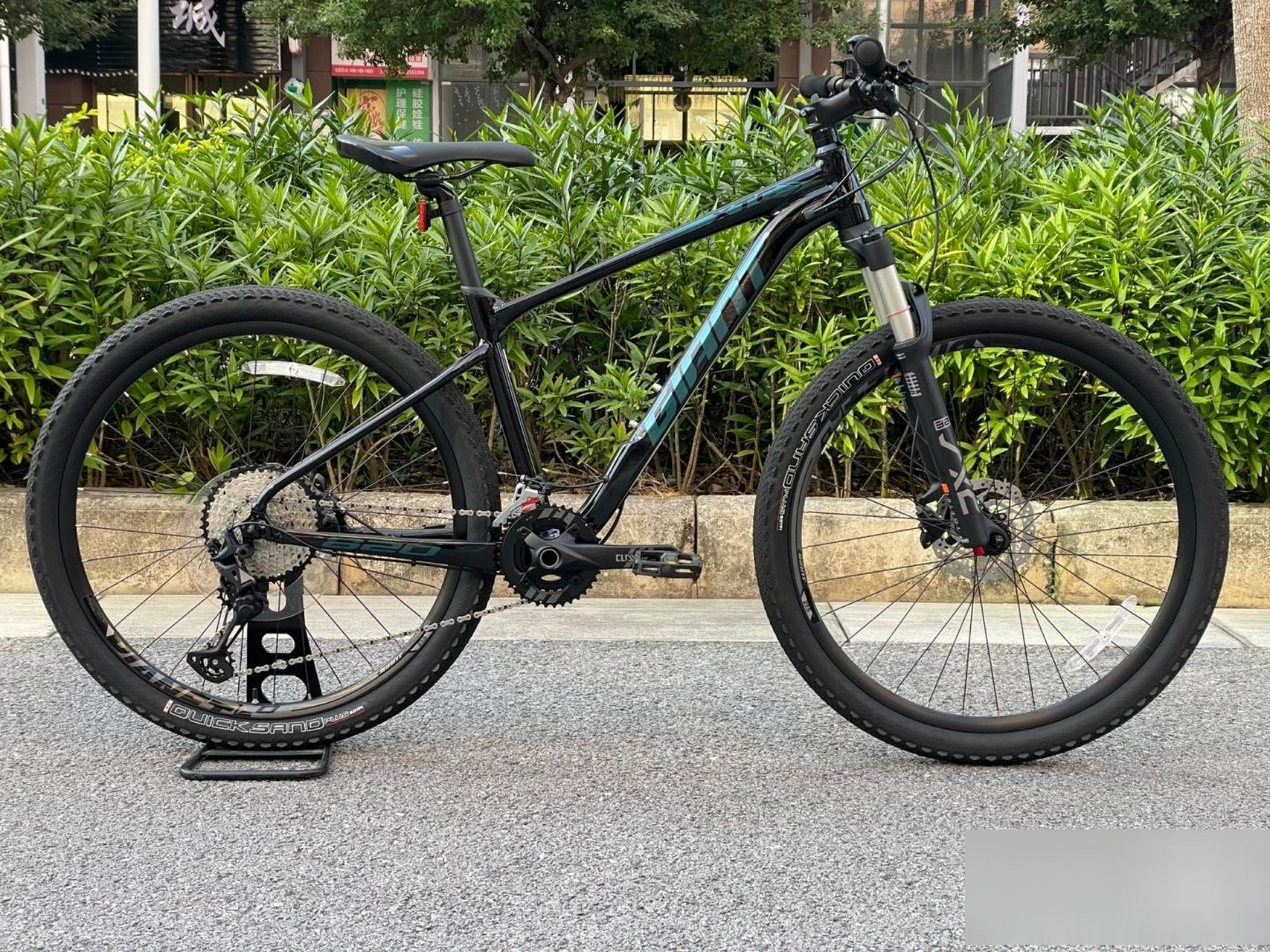 捷安特xtc820竞技型山地车 老铁喜提爱车 零售价5698元