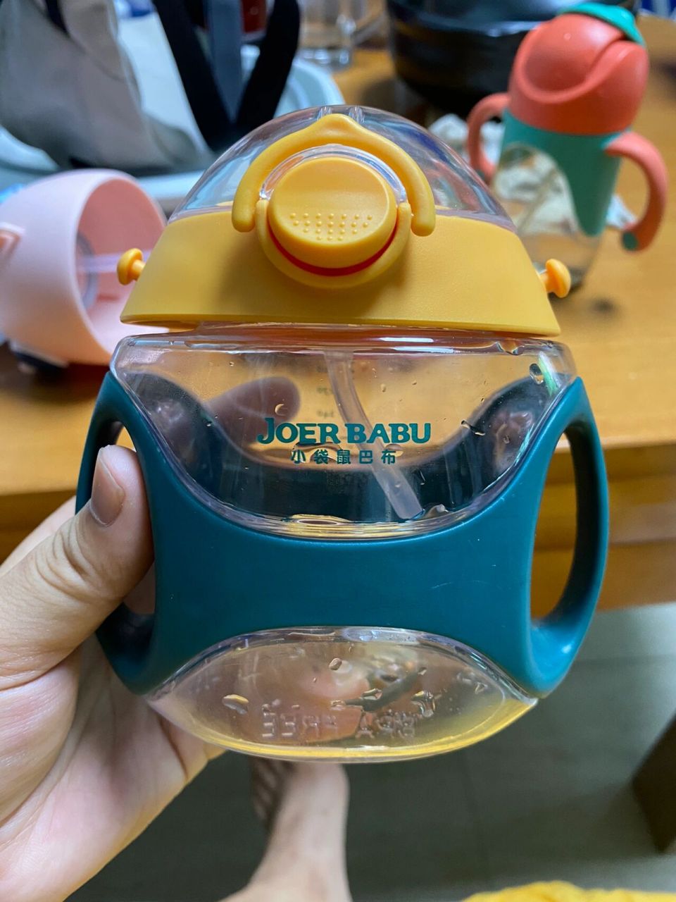 小袋鼠巴布饮水杯真的是巨坑 这个坑不是说客服不行 我是指产品!产品!