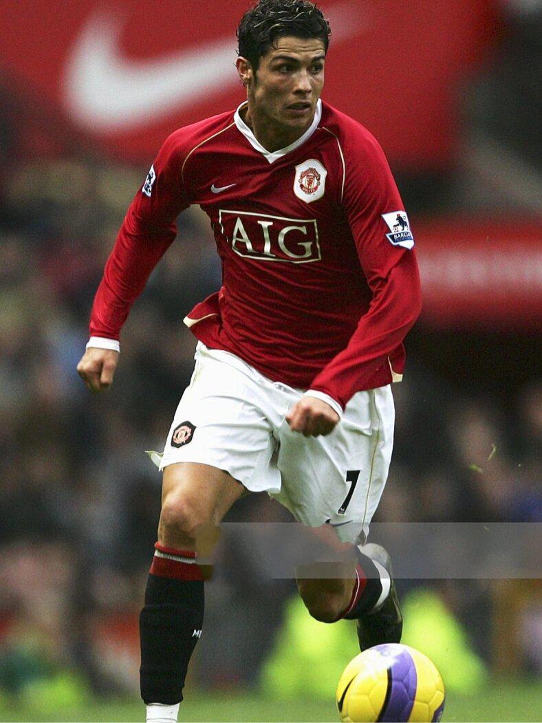 球衣分享|0607曼联 c罗真正崛起的赛季 2006年,在经历了曼联前三年的