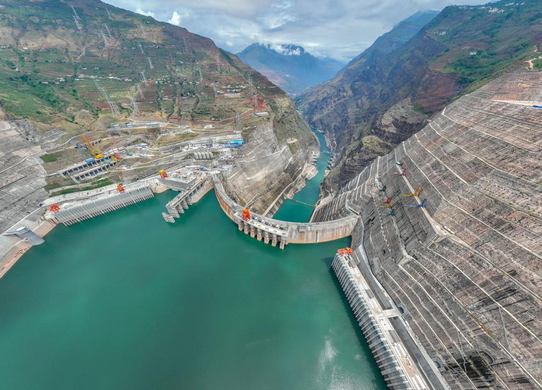 我国各大主要大型水利工程投资资金盘点,长江三峡水利工程并不是最多