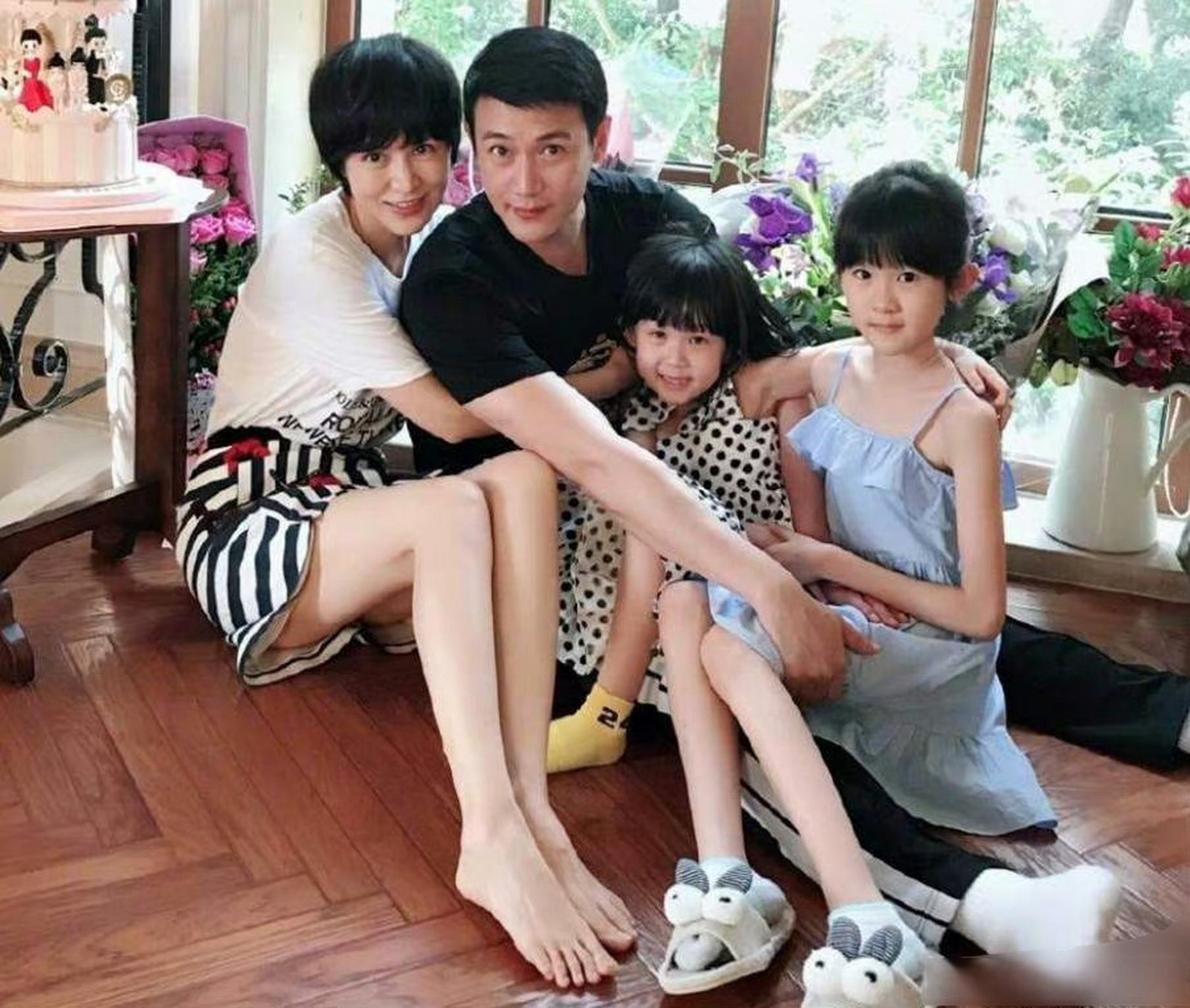 陆毅鲍蕾一家才是真·共用一张脸吧我说!