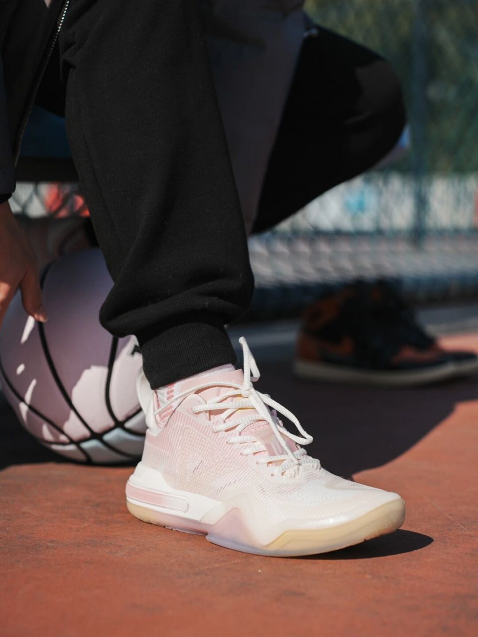 维金斯一代上脚效果分享 这双鞋应该算是匹克酝酿了许久的一波重磅