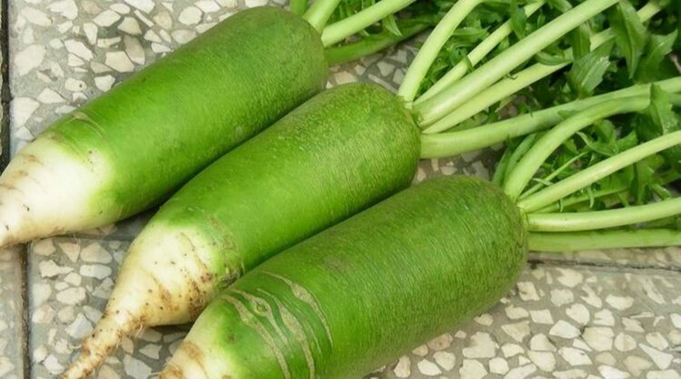 萝卜的营养价值,功效与作用 1.